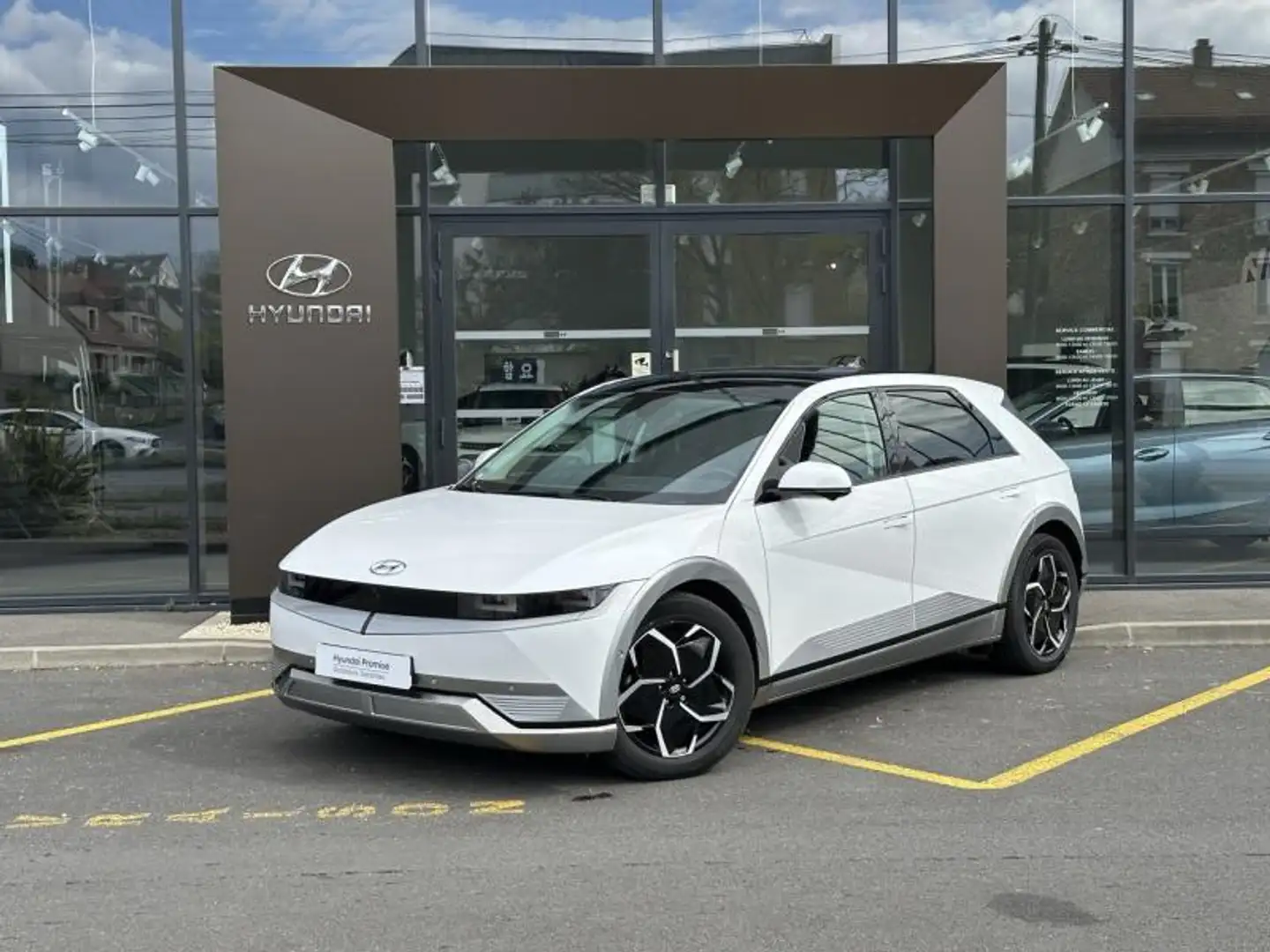 Hyundai IONIQ 5 77 kWh - 229ch Executive Blanc - 1