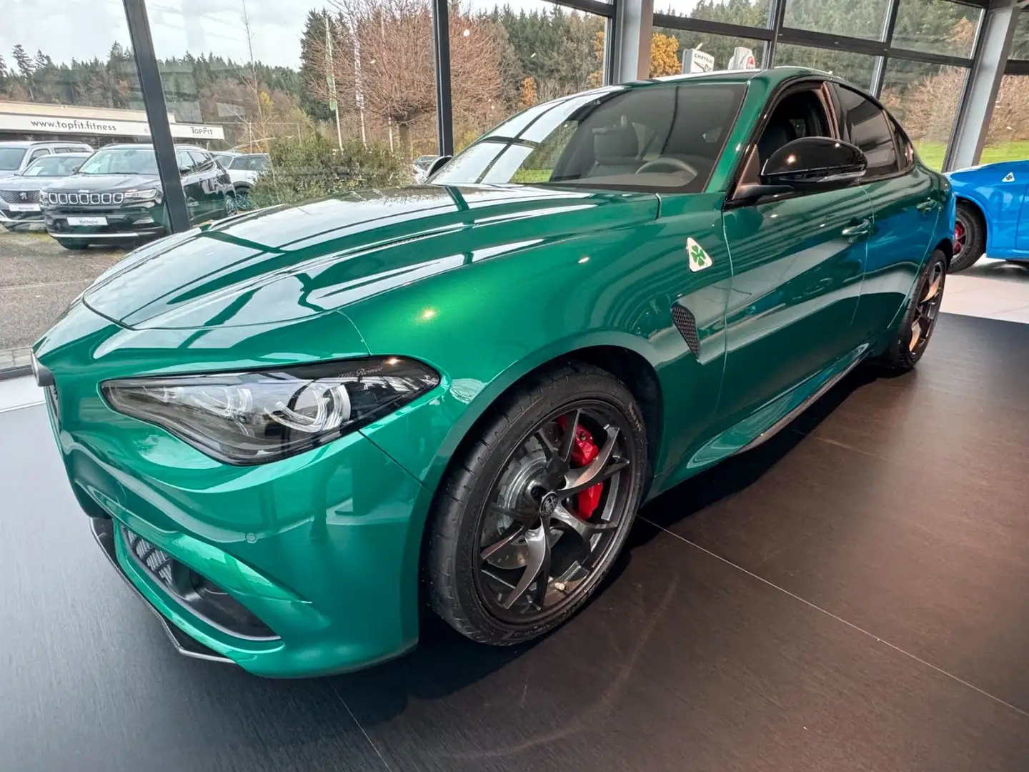 Alfa Romeo Giulia Quadrifoglio harman/kardon KarbonPaket Grün - 1