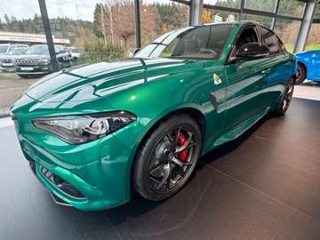 Quadrifoglio harman/kardon KarbonPaket