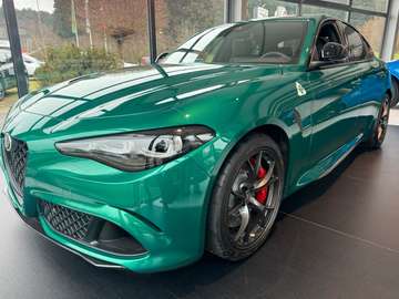 Quadrifoglio harman/kardon KarbonPaket