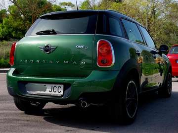 COUNTRYMAN ONE One