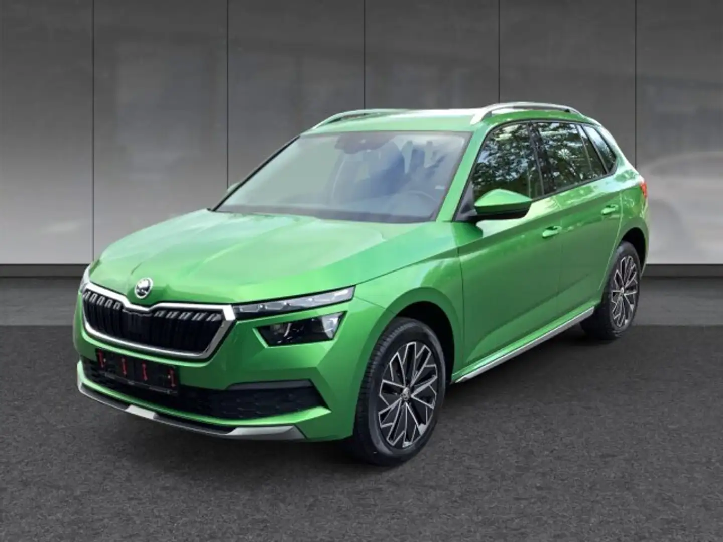 Skoda Kamiq KAMIQ TSI STYLE **LED*KAMERA*KESSY*SITZH.*GRA** Verde - 2