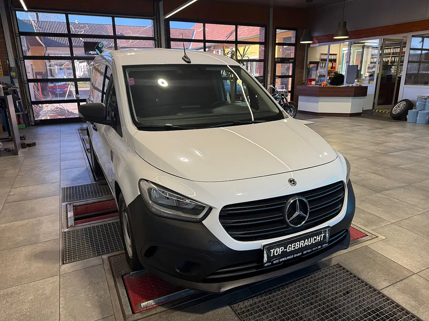Mercedes-Benz Citan Kastenwagen 112 CDI Base Weiß - 2