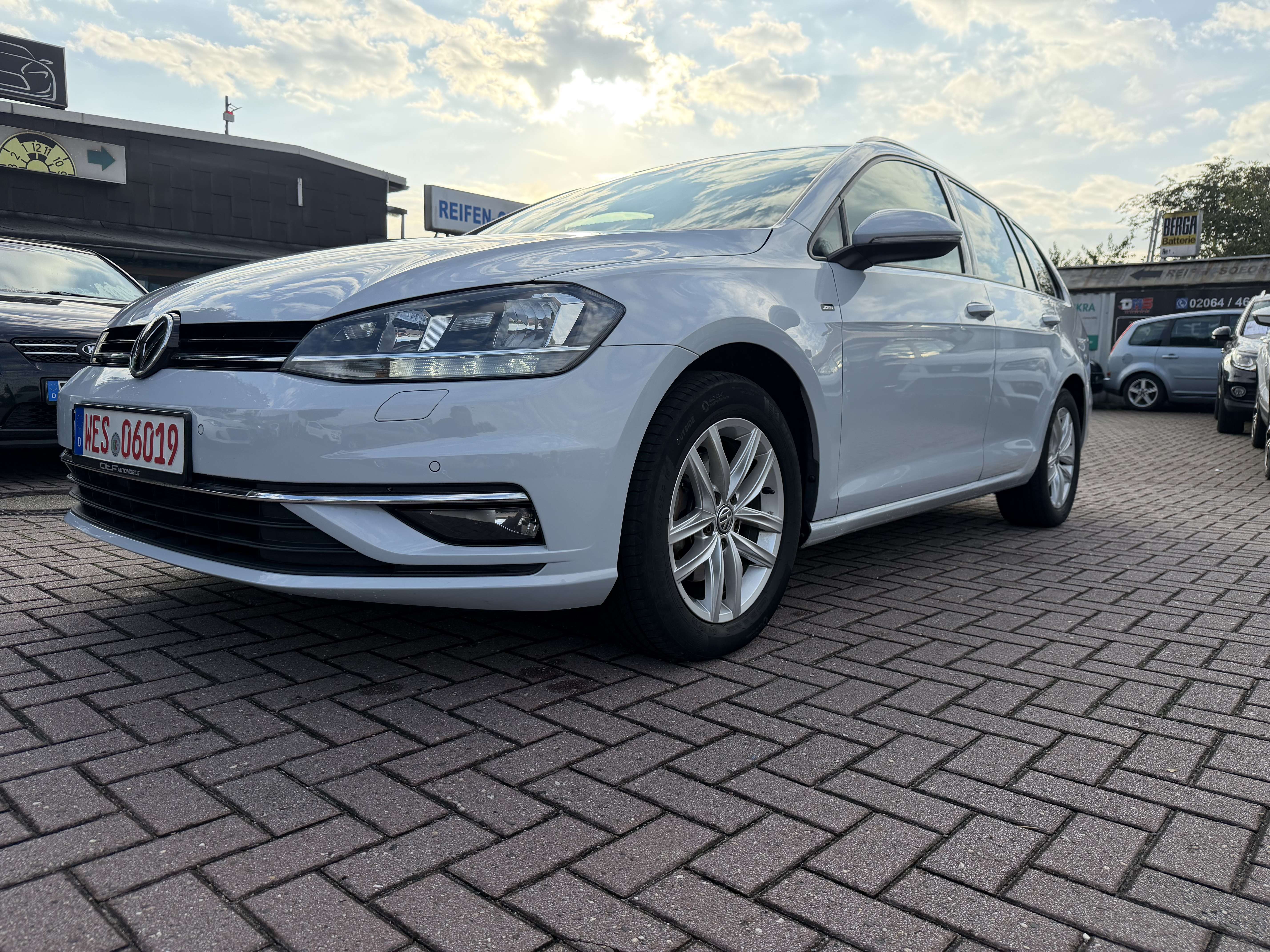 Volkswagen Golf Variant