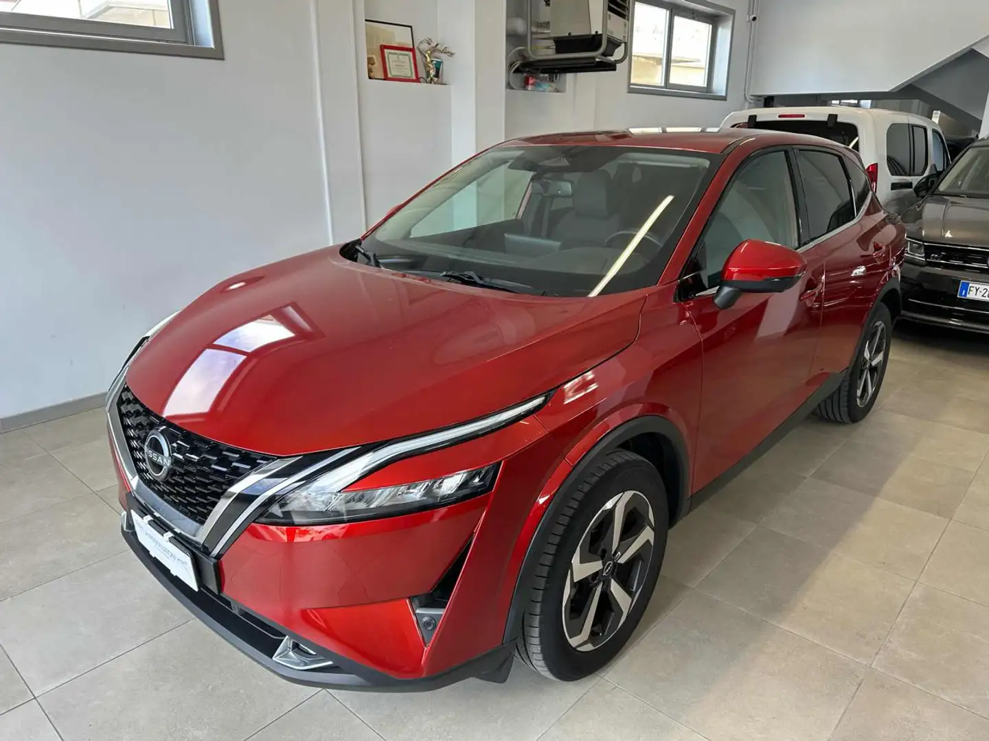 Nissan Qashqai MHEV 140 CV N-Connecta Rouge - 1