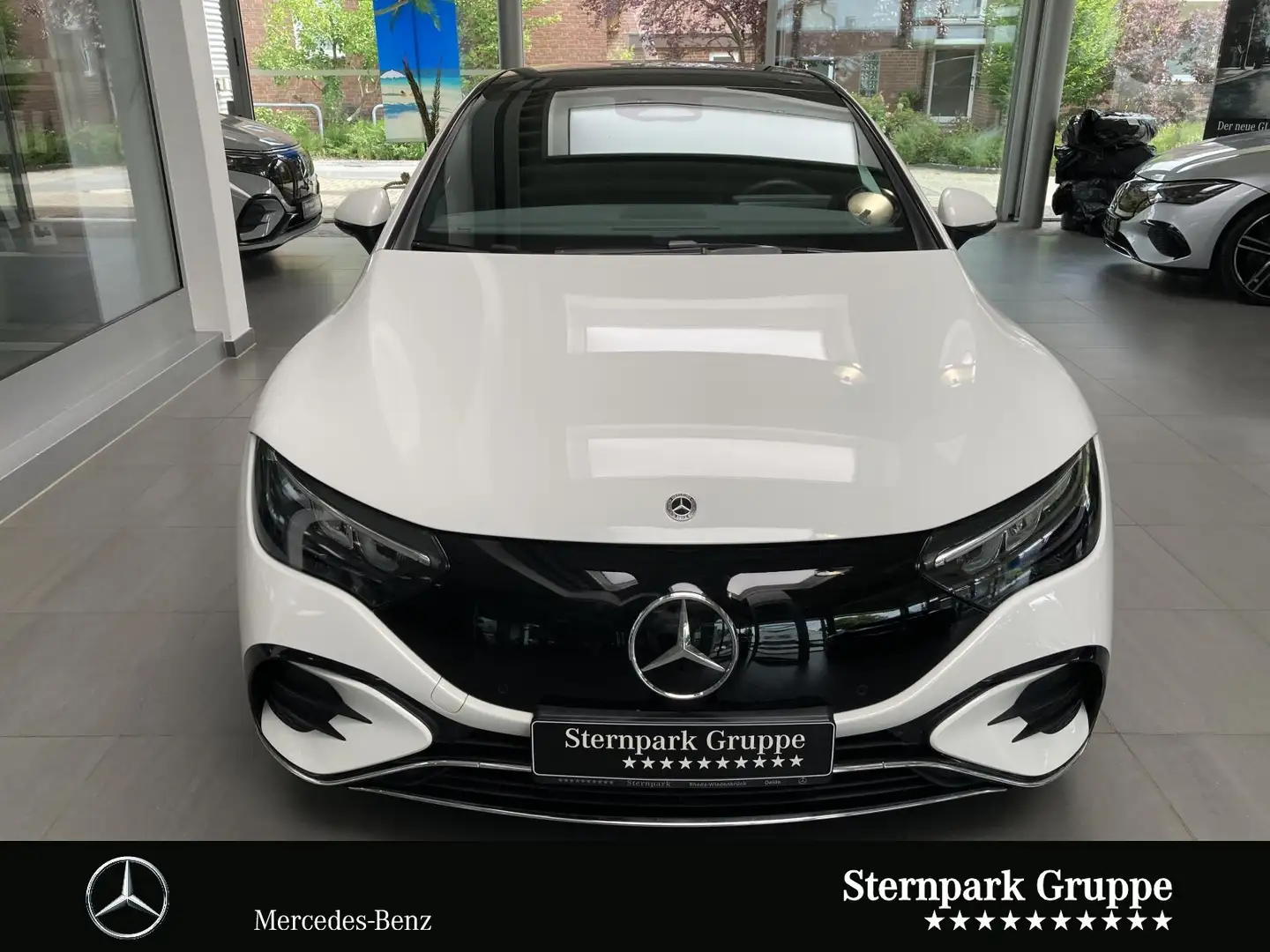 Mercedes-Benz EQE 350 EQE 350 4M AMG Pano°Distronic°Memory°LED°Kamera° Alb - 2