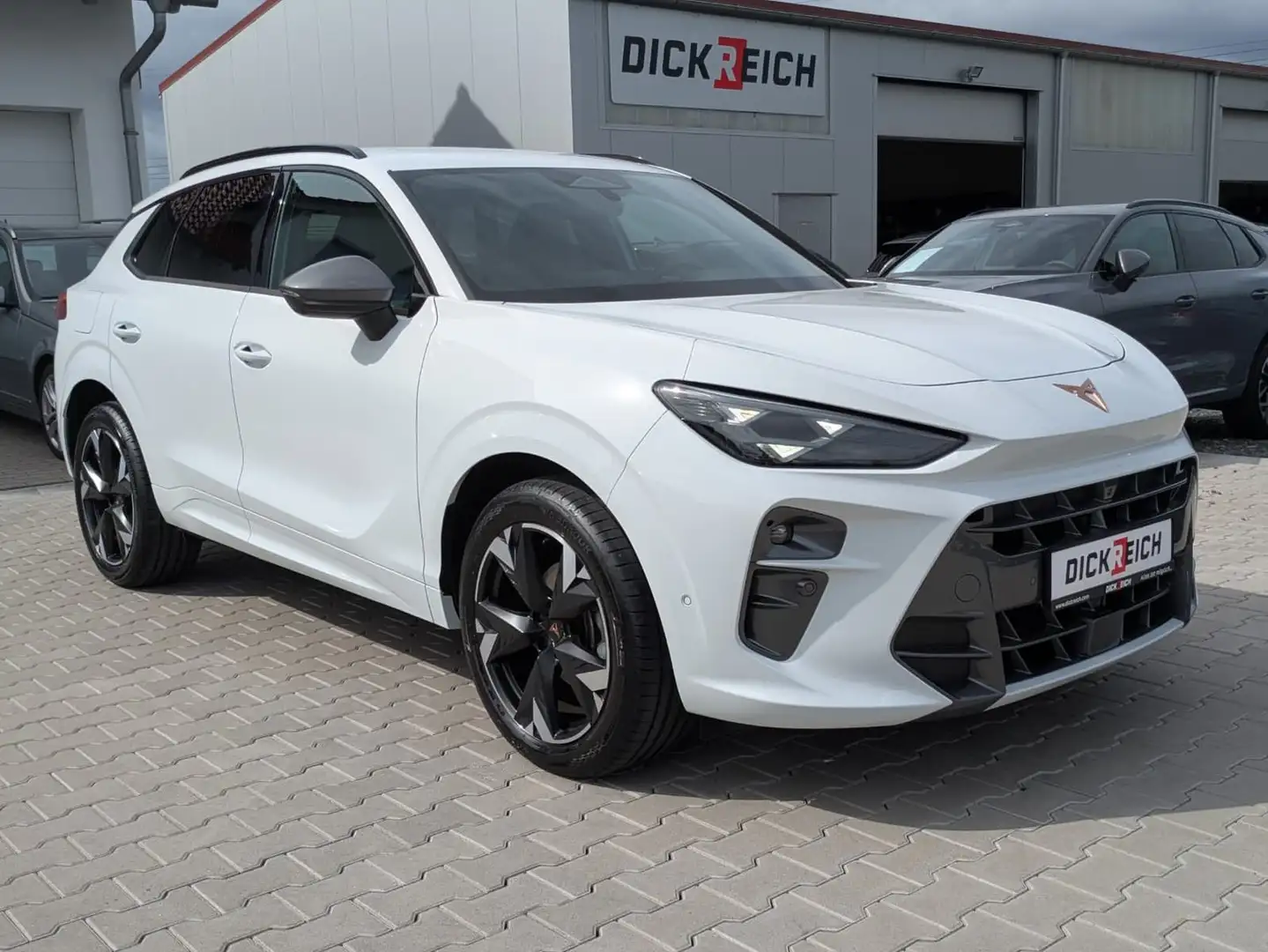 CUPRA Terramar 1.5 eTSIEDGE 360°SENN*19"MEMORY*LED Blanco - 1
