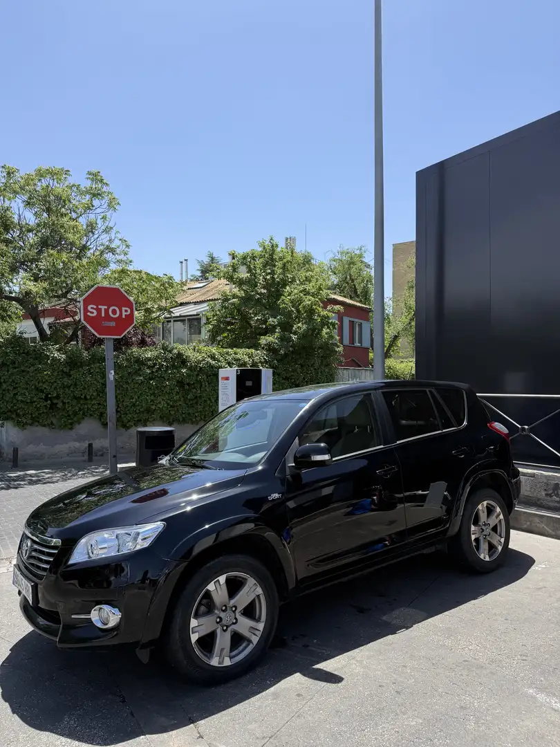 Toyota RAV 4 RAV-4 2.2D-CAT Executive Cross Sport Aut. - 1