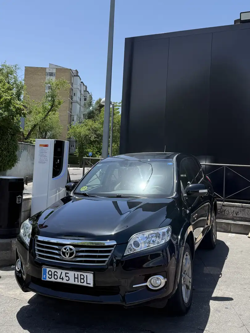 Toyota RAV 4 RAV-4 2.2D-CAT Executive Cross Sport Aut. - 2
