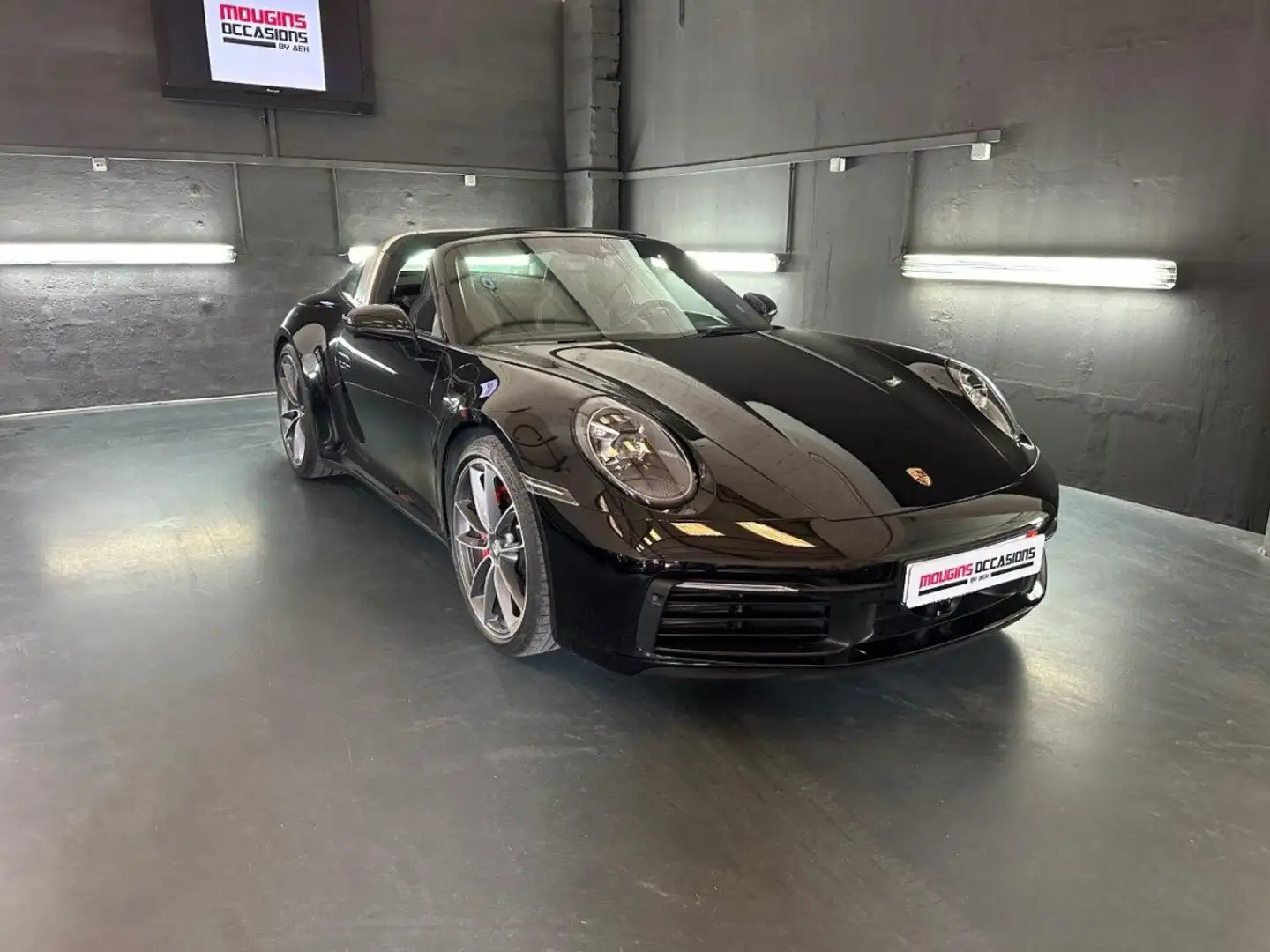Porsche 911 992 TARGA 4S 3.0 450ch Schwarz - 1