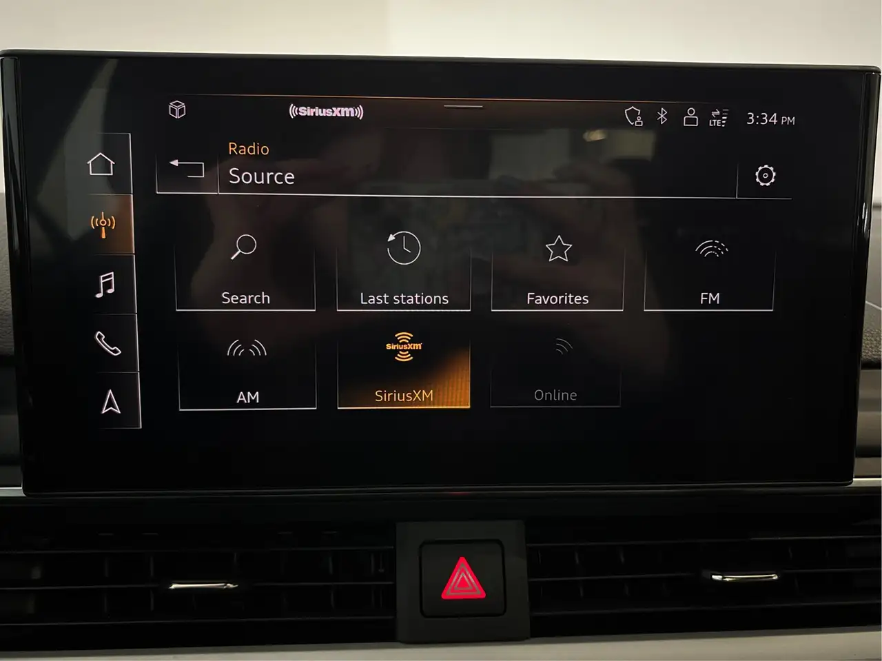 Audi A4 снимка Audi A4