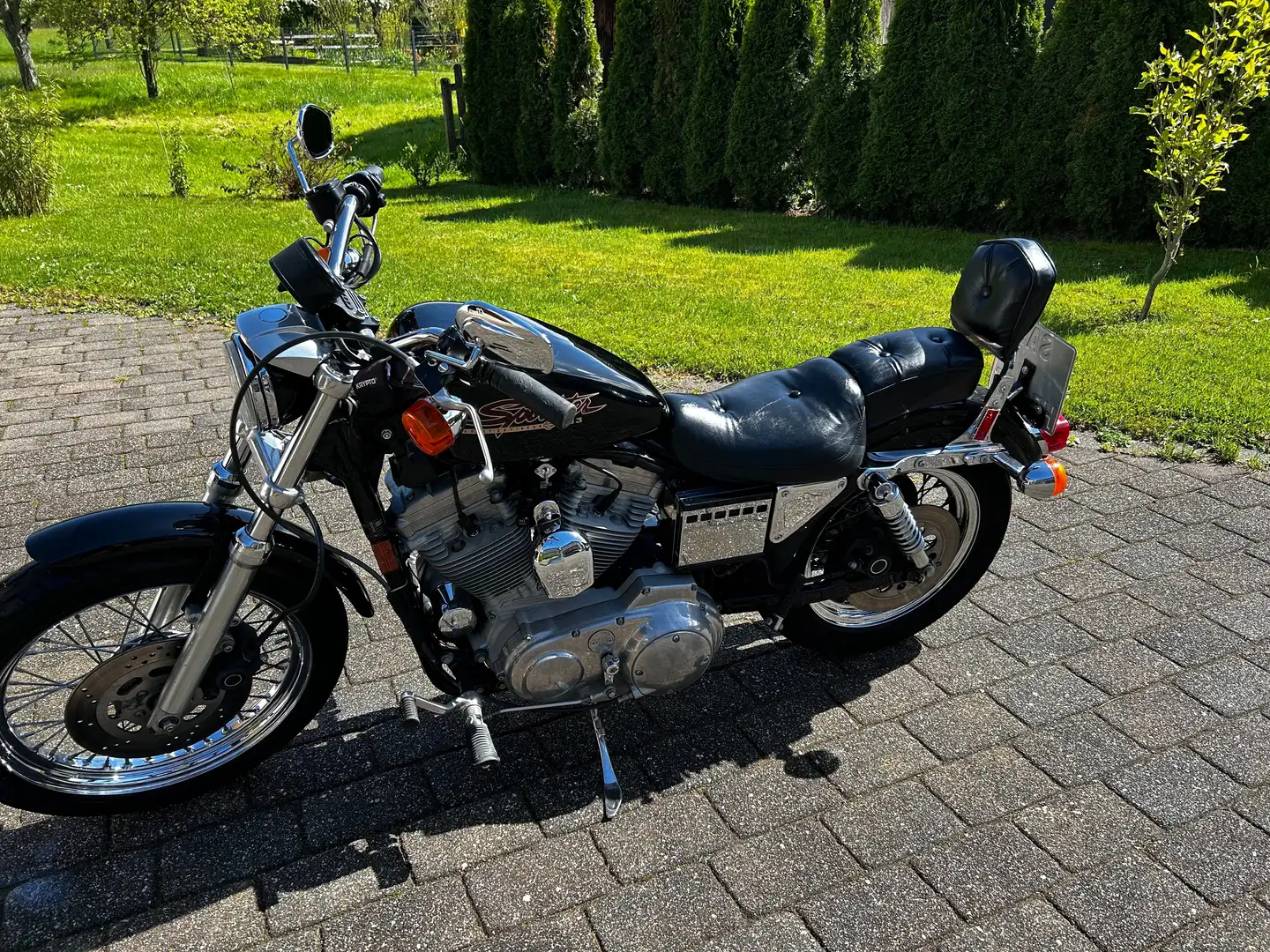 Harley-Davidson Sportster 883 XL Schwarz - 2