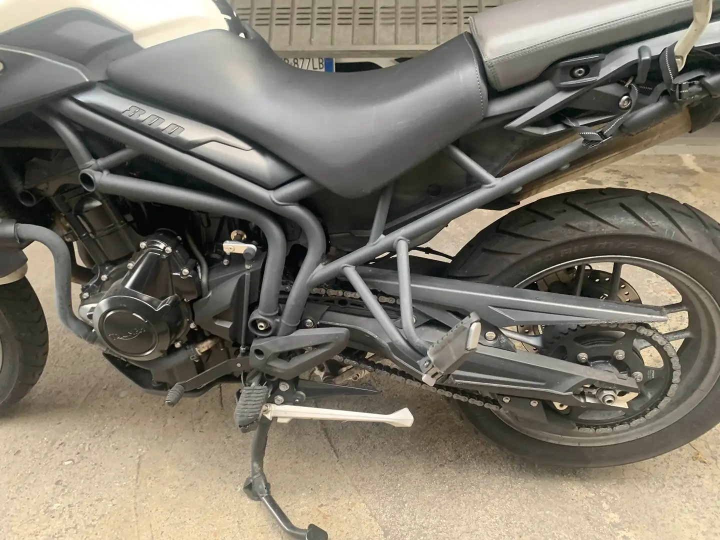 Triumph Tiger 800 ABS Biały - 2