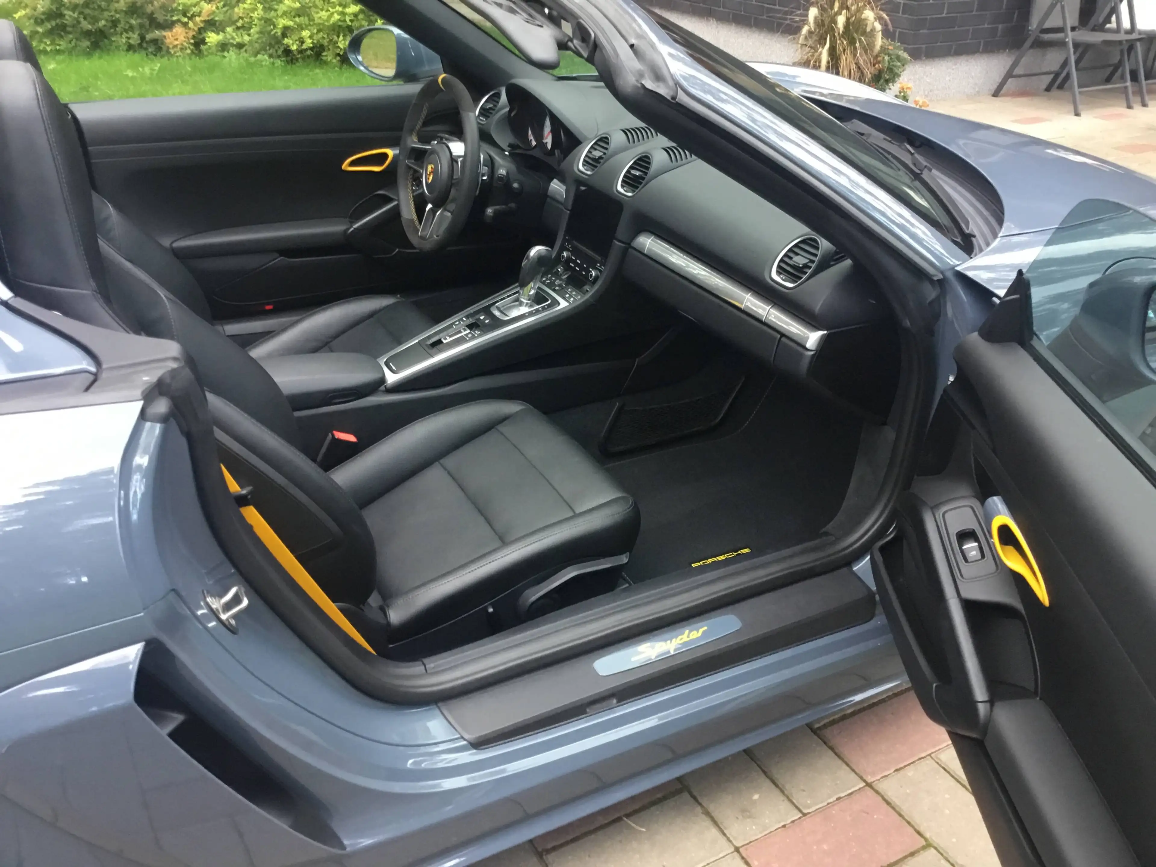 Porsche 718 Boxster 2.0 Turbo 300 cv RS design — photo 14