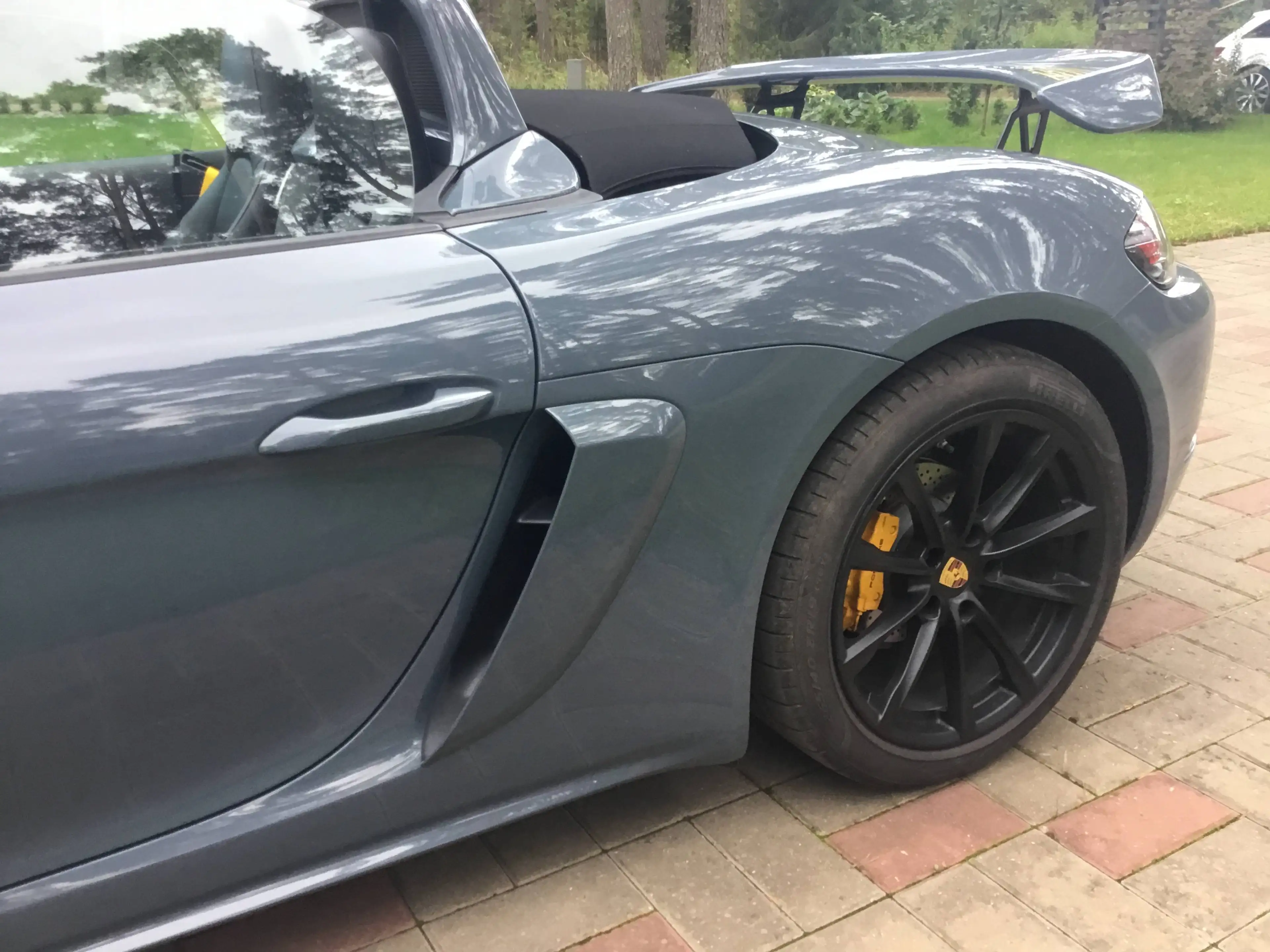 Porsche 718 Boxster 2.0 Turbo 300 cv RS design — photo 9