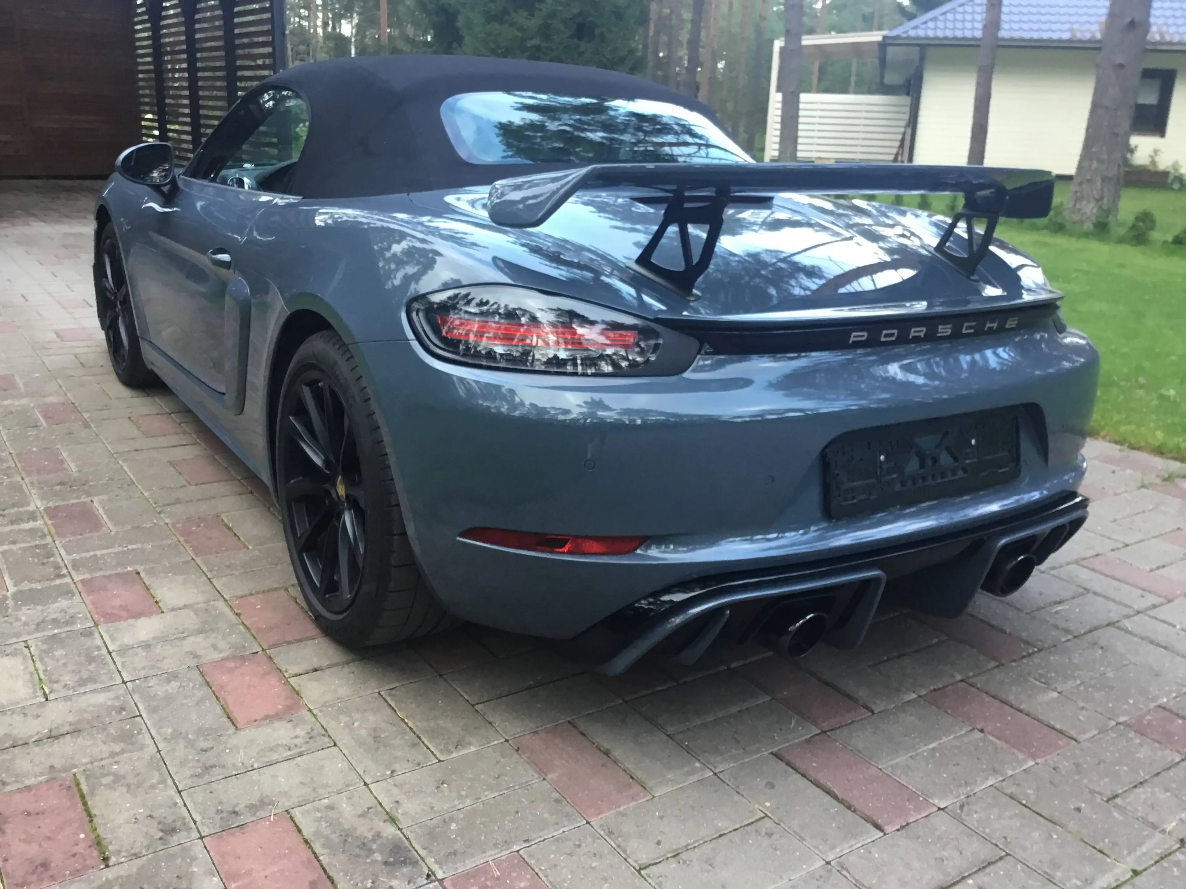 Porsche 718 Boxster 2.0 Turbo 300 cv RS design — photo 3