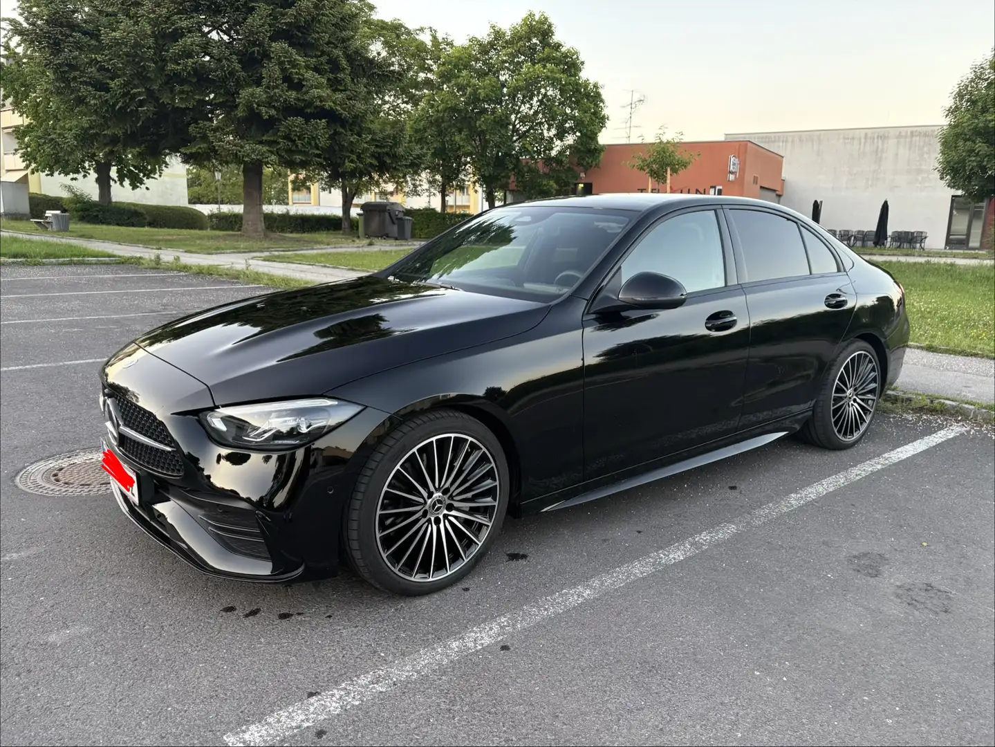 Mercedes-Benz C 200 Panoramadach, Standheizung & Kühlung,4xSitzheizung Schwarz - 1