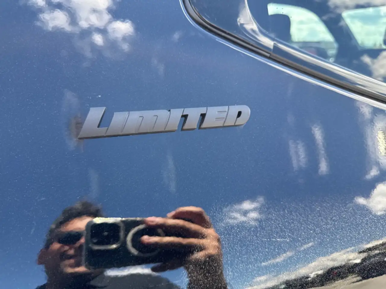 Toyota Tundra снимка Toyota Tundra