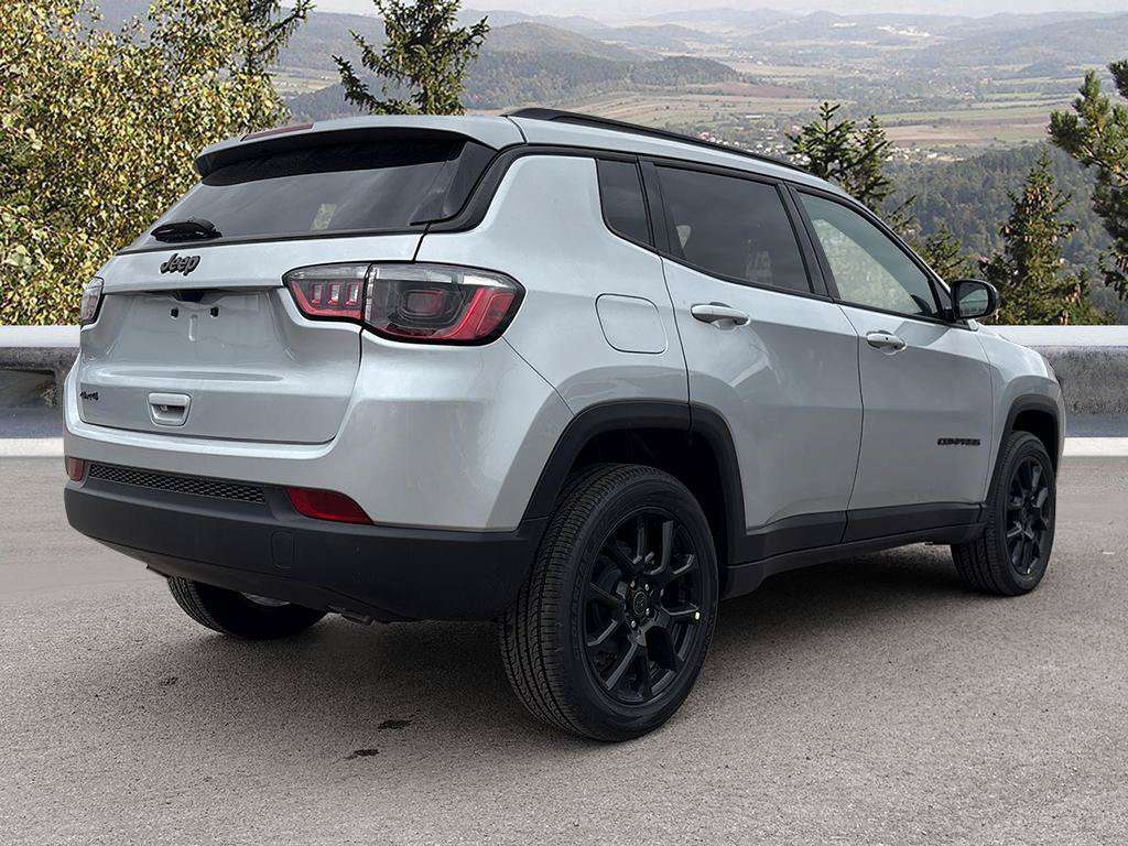 2026 Jeep Compass North — photo 5