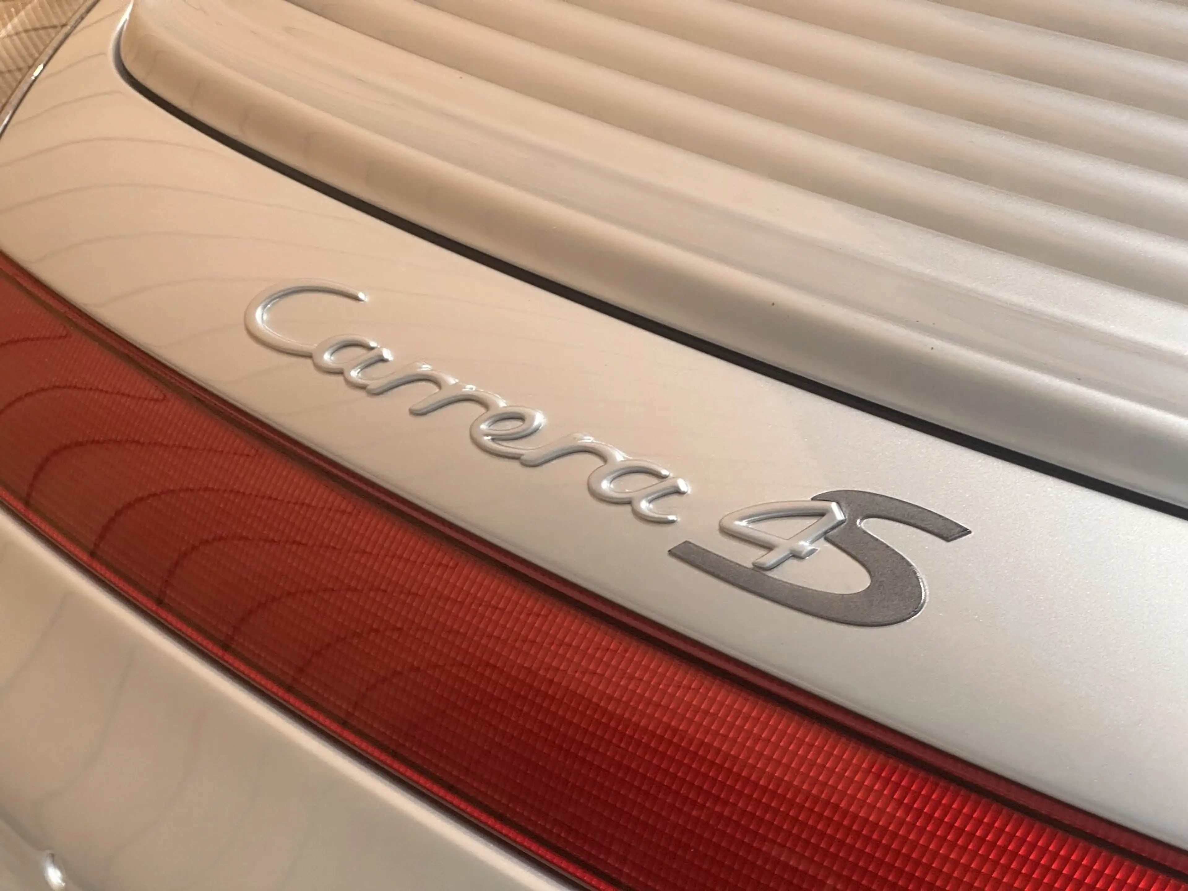 Porsche 911 Cabrio 3.6 Carrera 4S — photo 32