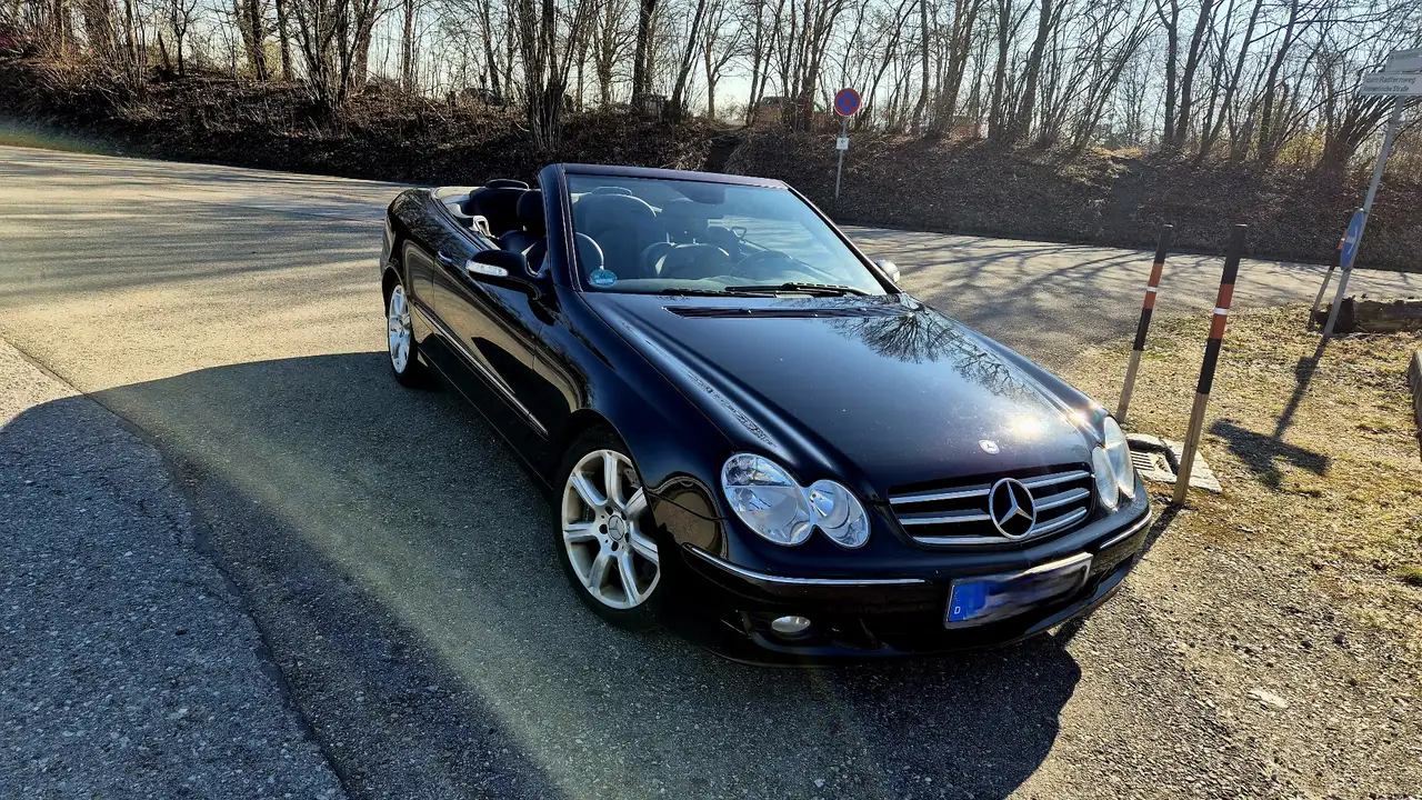 Mercedes-Benz CLK 320