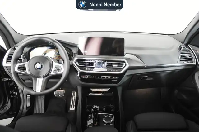 BMW X3 view 11