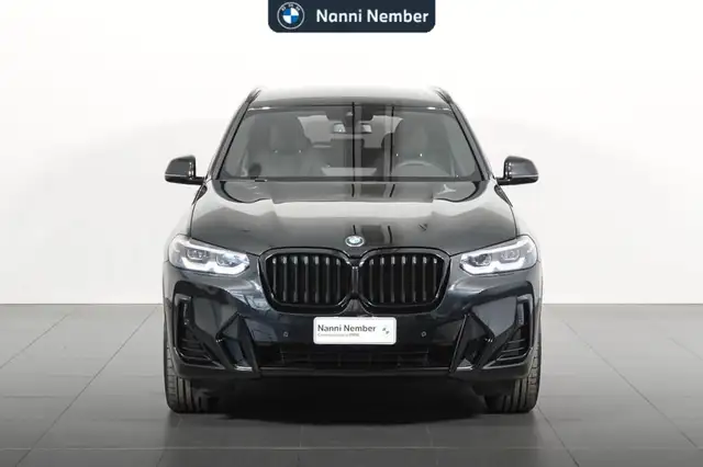 BMW X3 view 2
