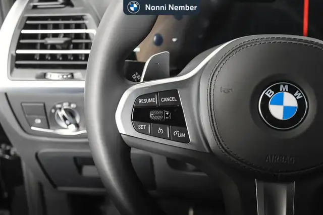 BMW X3 view 10
