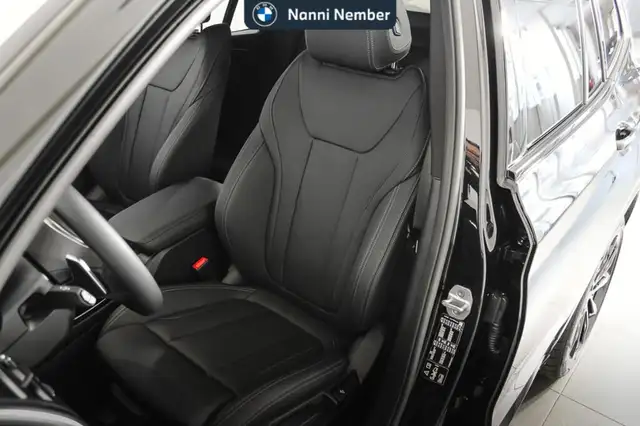 BMW X3 view 14