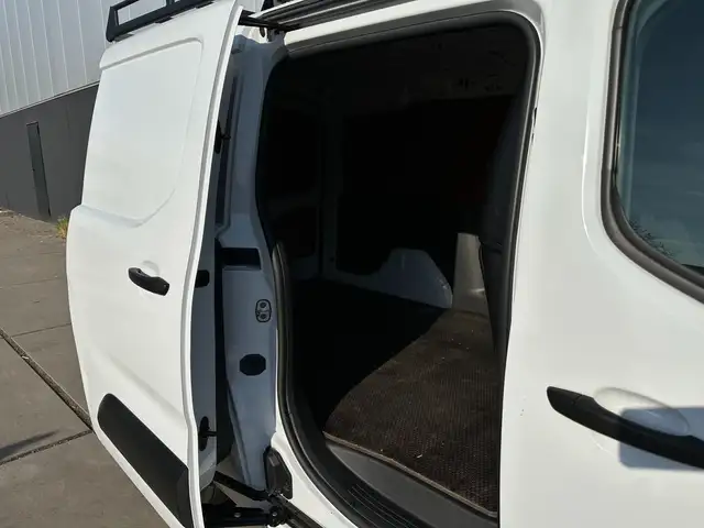 Fiat Doblo view 4