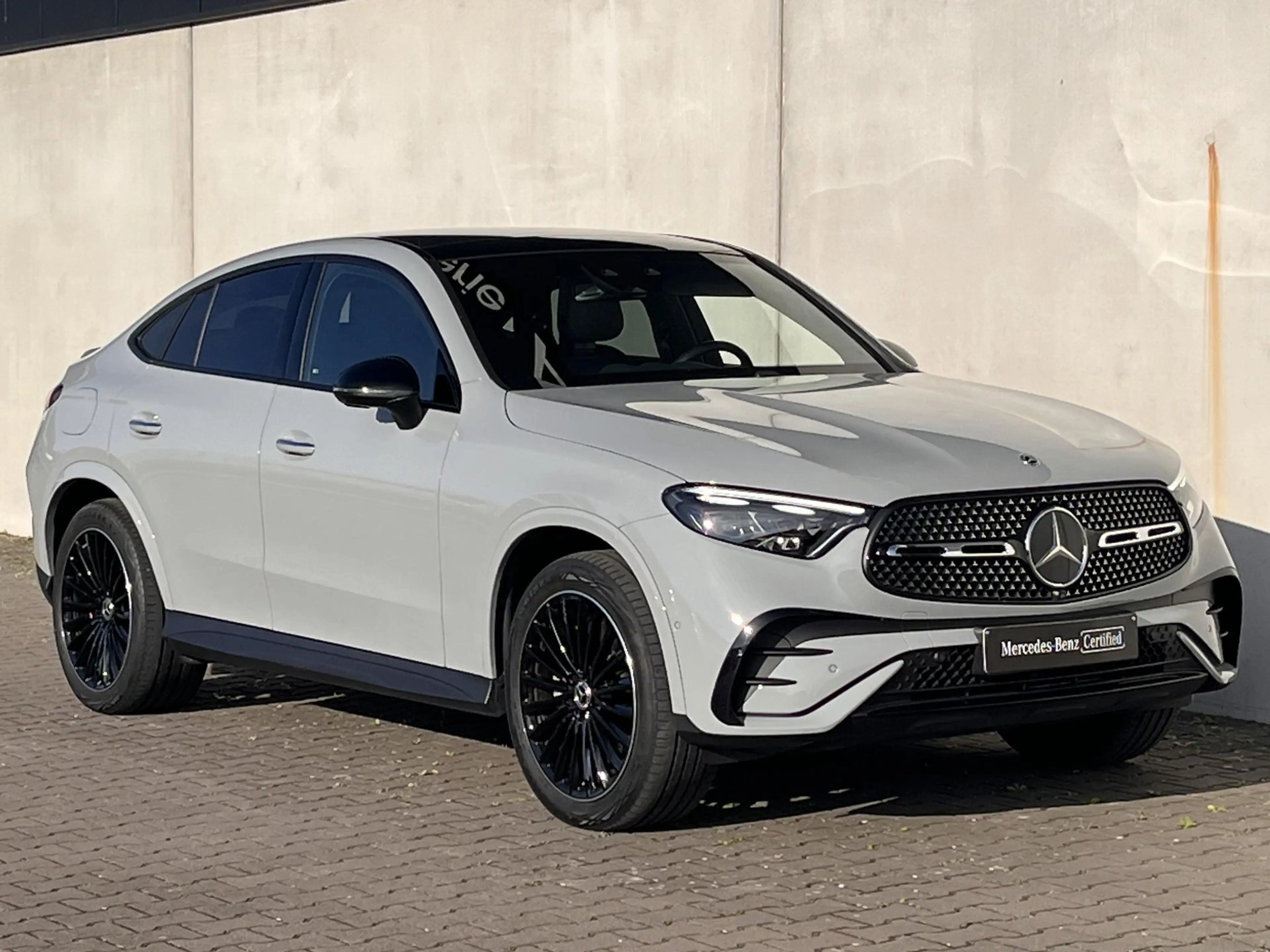 Mercedes-Benz GLC 300 Coupé de 4MATIC "140 Years Edition" — photo 3