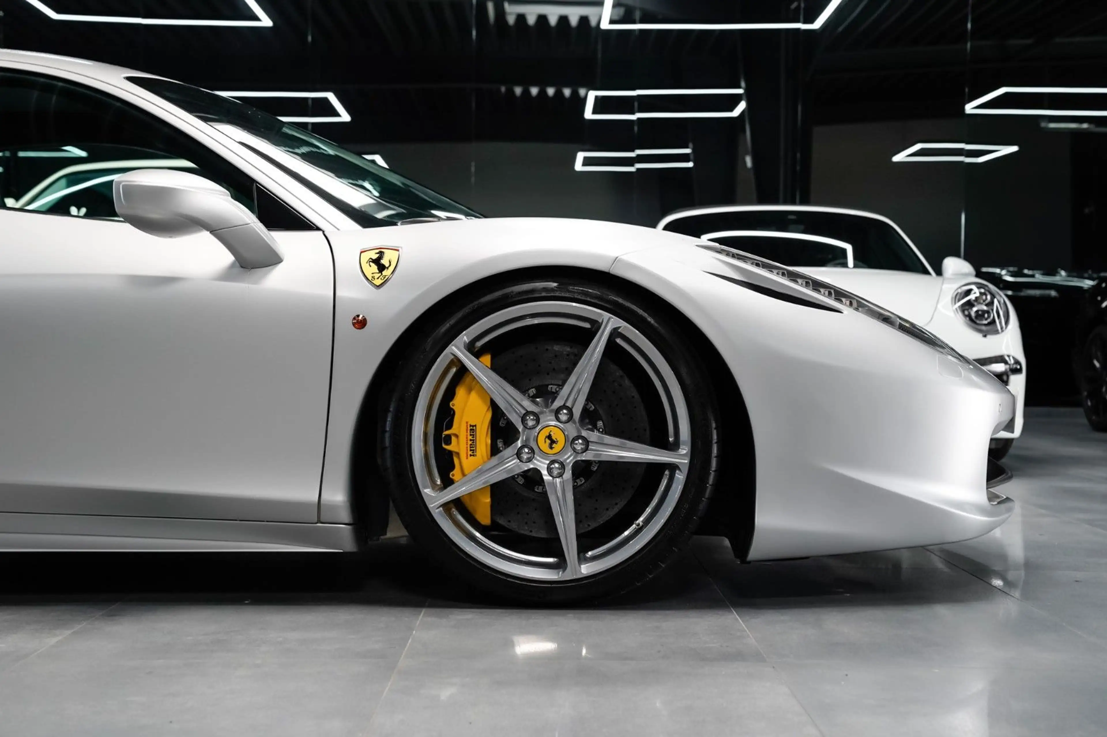 Ferrari 458 Italia LED Carbon-Daytona-JBL-Lift — photo 6