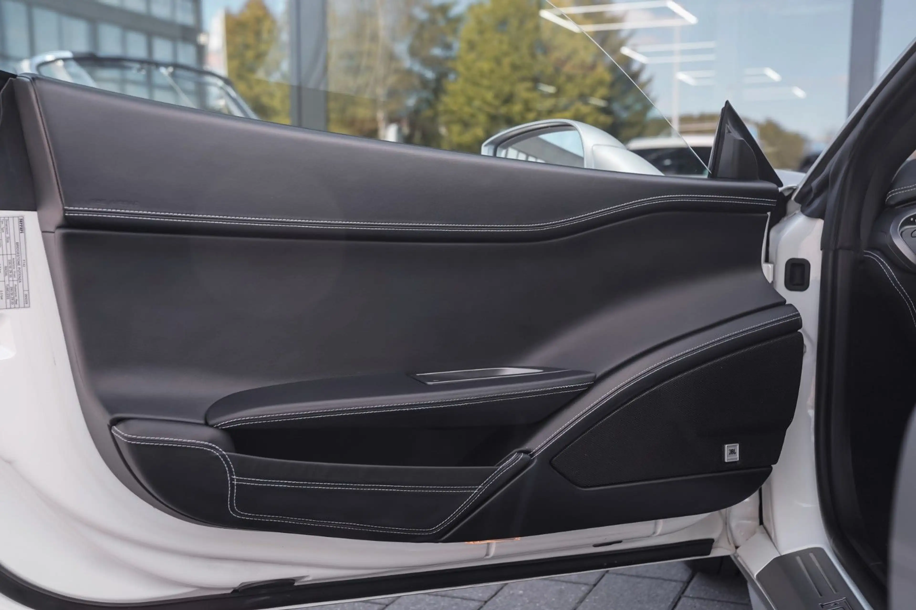 Ferrari 458 Italia LED Carbon-Daytona-JBL-Lift — photo 14