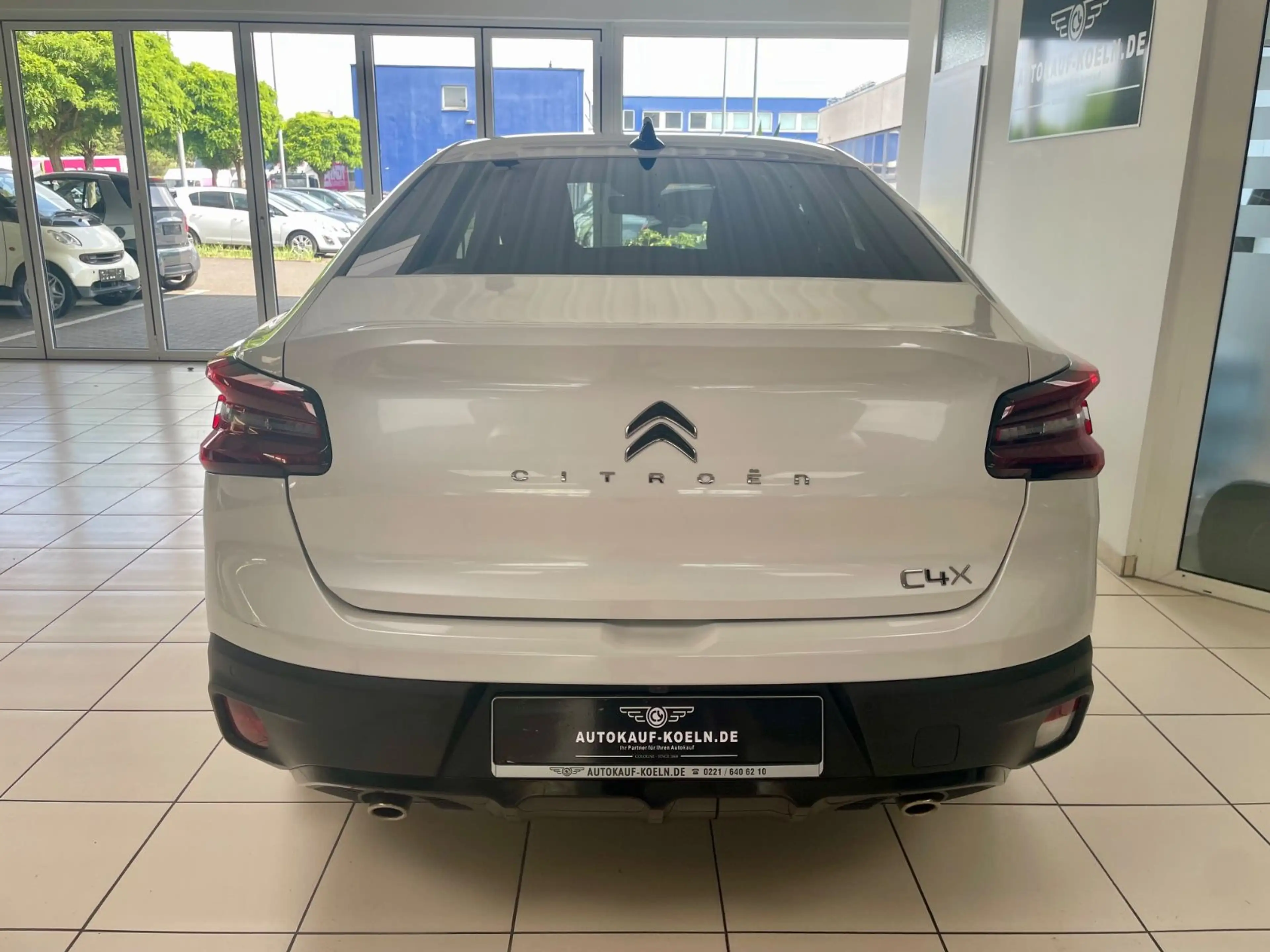 Citroen C4 X Shine 1,2 Automatik Kamera Navi — photo 7