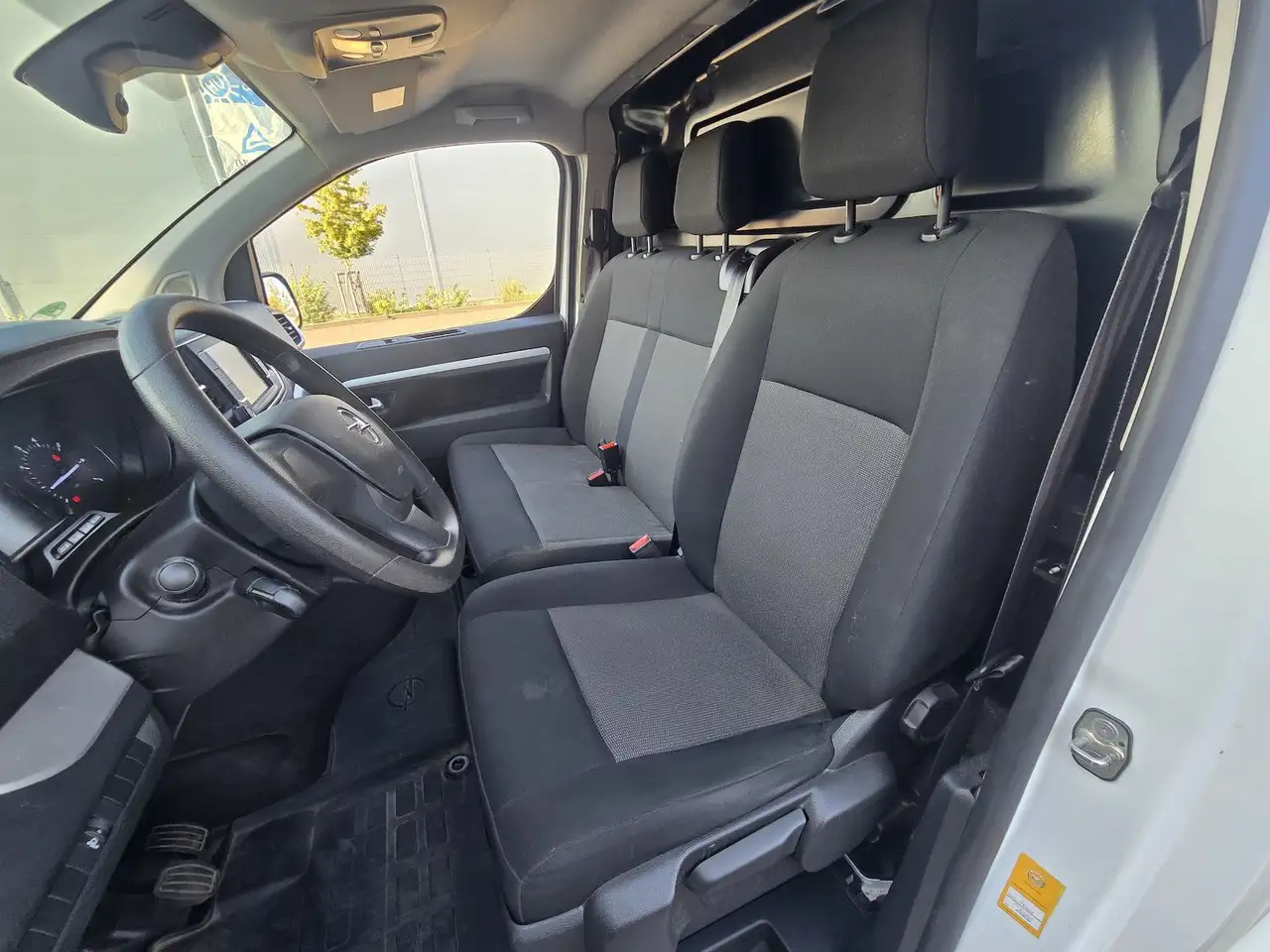 Opel Vivaro 1.5 D Edition M Klima AHK, миниатюра 11
