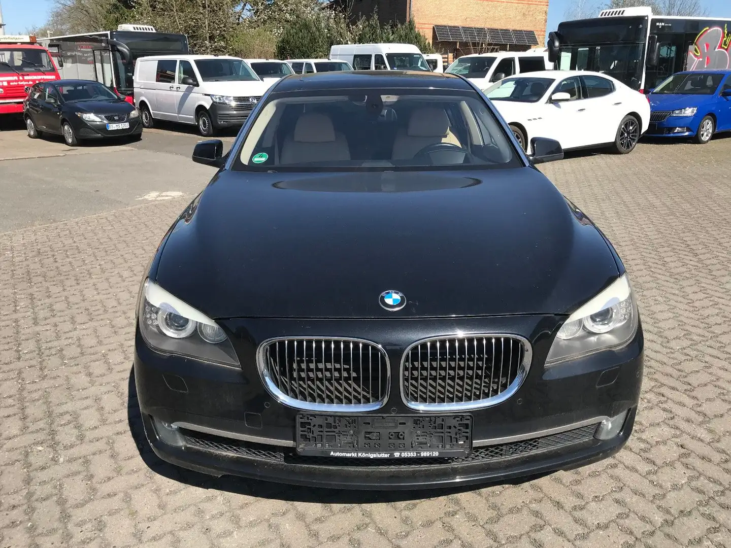 BMW Active Hybrid 7 L Schwarz - 2