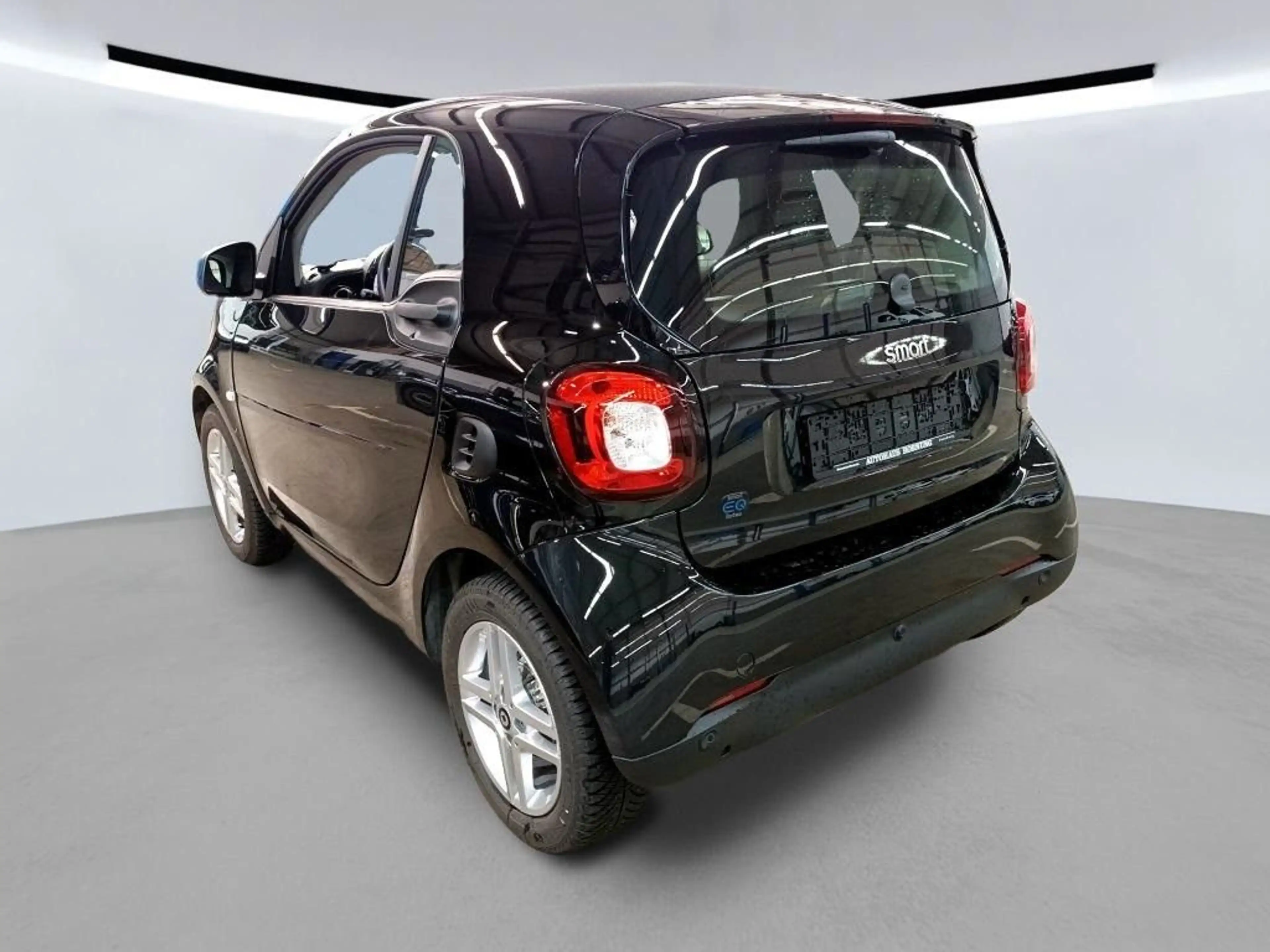 smart forTwo EQ,erst 8 tkm ,wie neu — photo 7