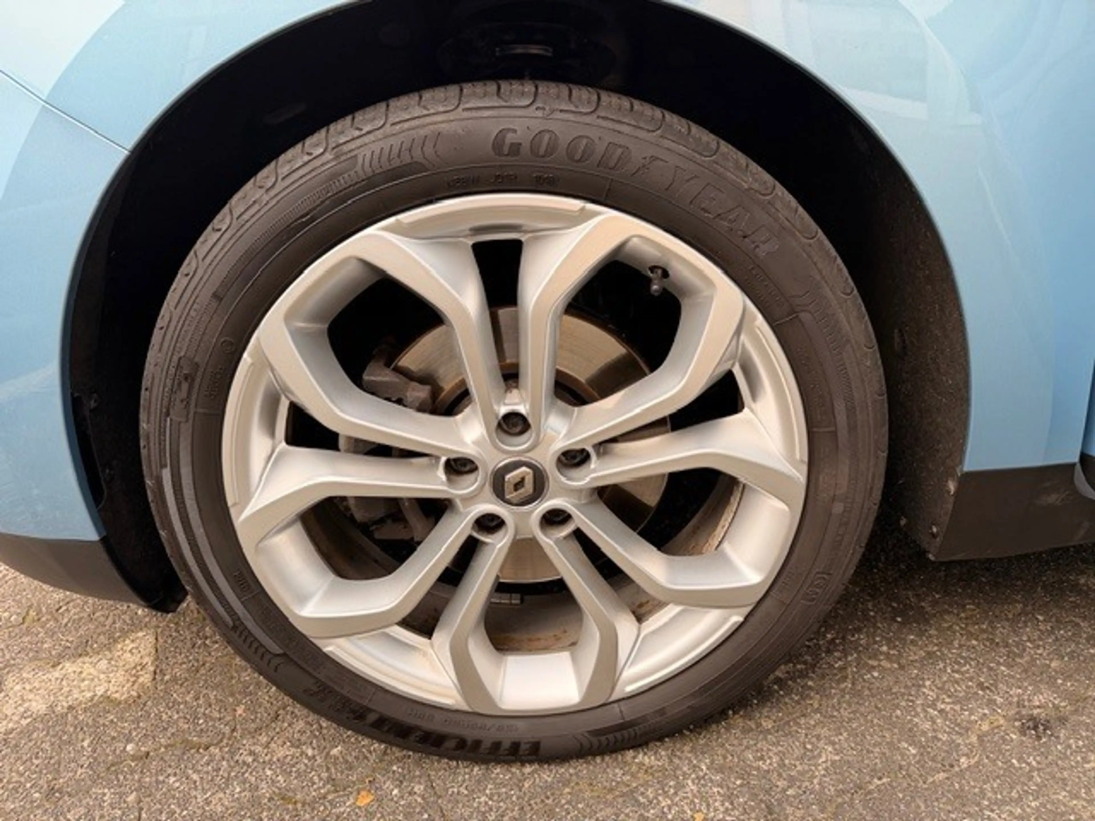 Renault Scenic IV Experience ENERGY TCe 115 — photo 20
