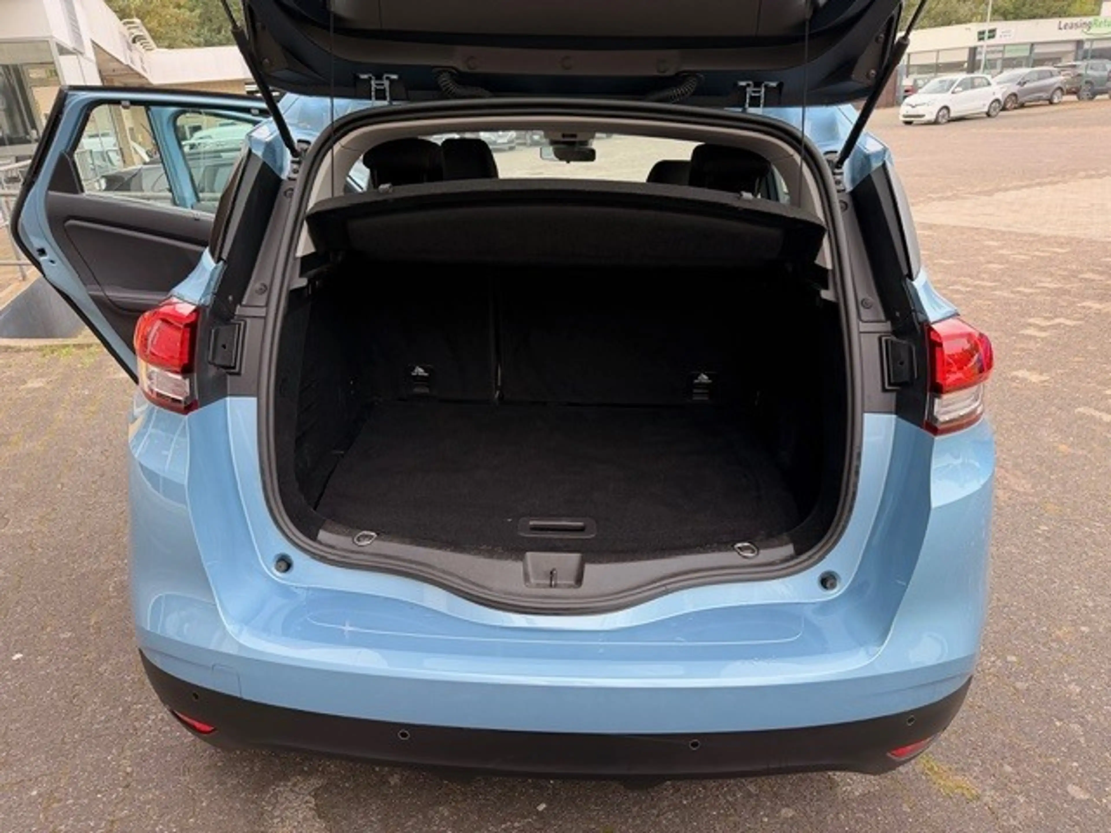 Renault Scenic IV Experience ENERGY TCe 115 — photo 5