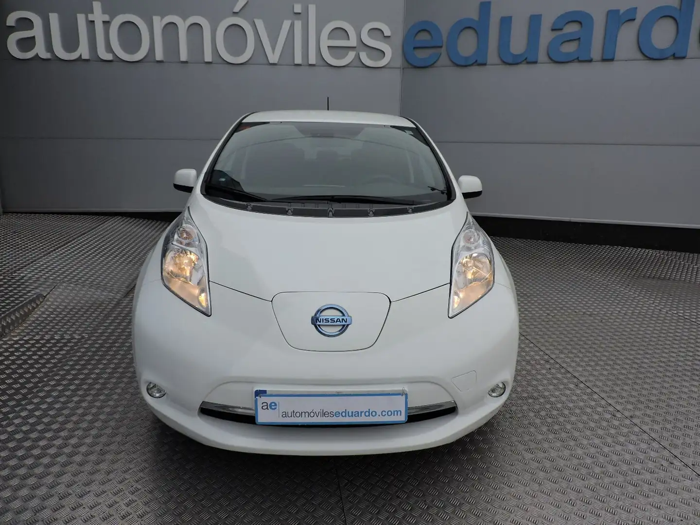 Nissan Leaf FLEX Tekna Bílá - 2