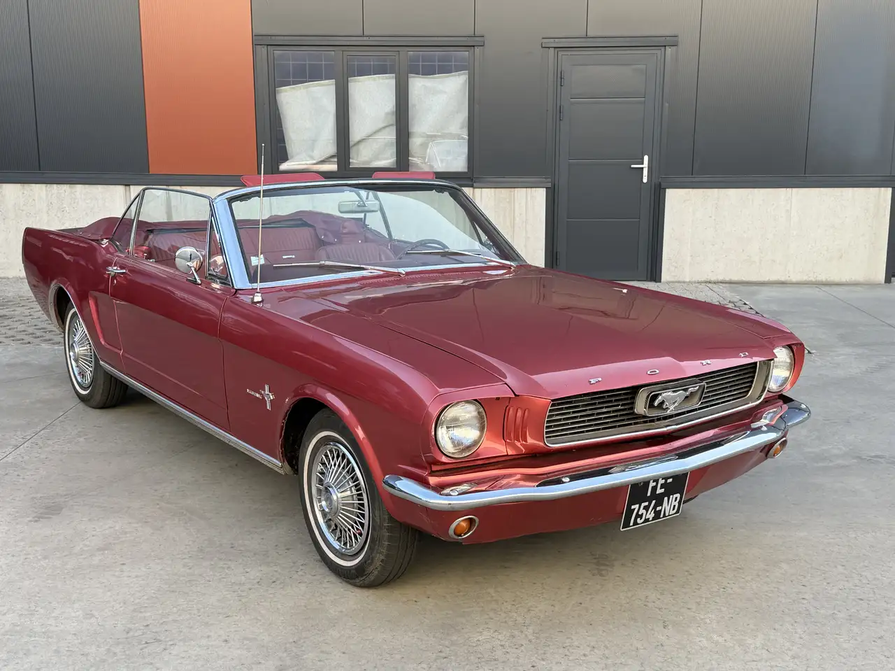 Ford Mustang BJ 1966 cilinder 200ci 3.300cc 115Pk, foto 3