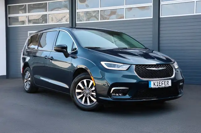 Chrysler Pacifica 3.6/ACC/360°/CarPlay/SHZ/LHZ/TOTW/SPUR