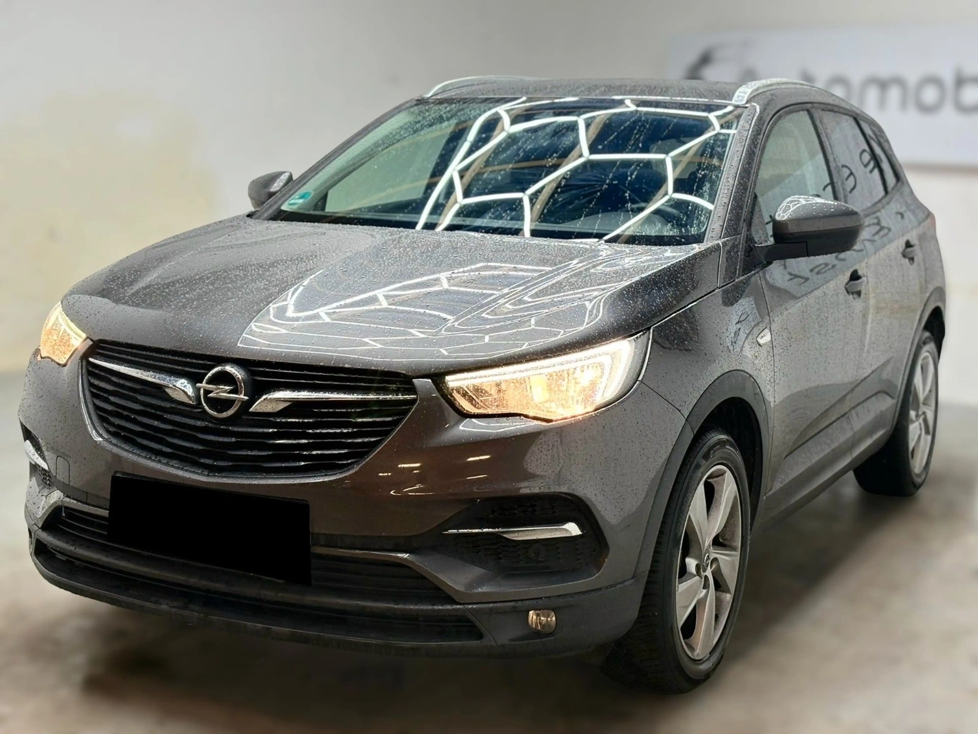 Opel Grandland X — photo 2