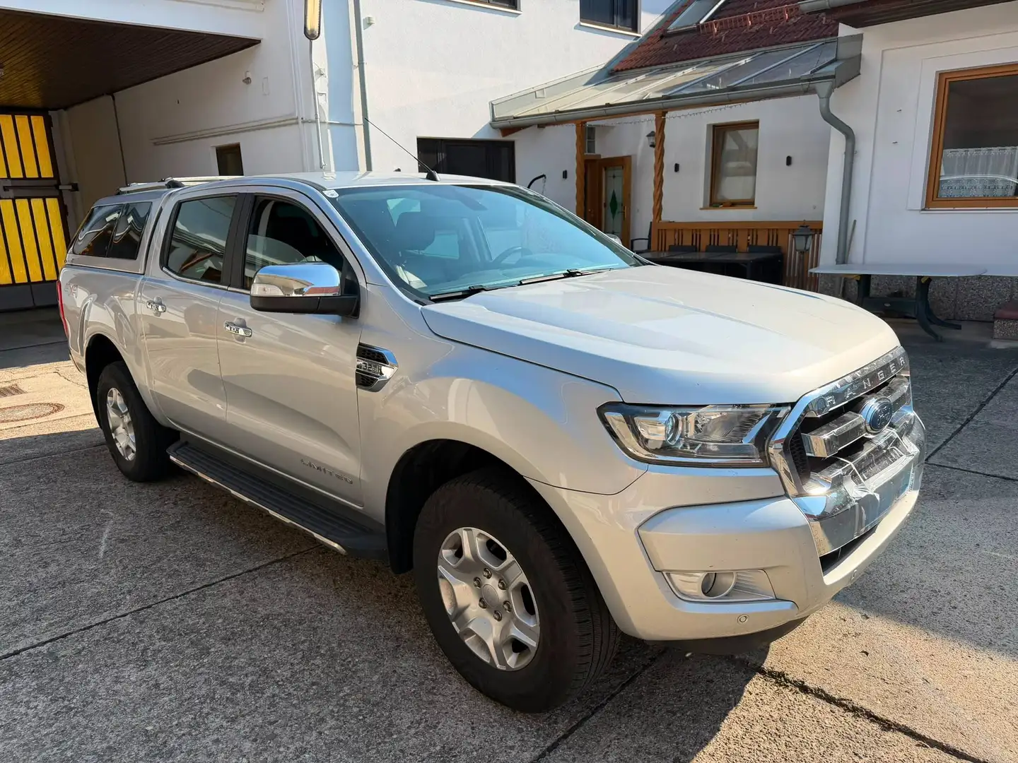 Ford Ranger Ranger Doppelkabine Limited 4x4 3,2 TDCi Aut. Limited - 2