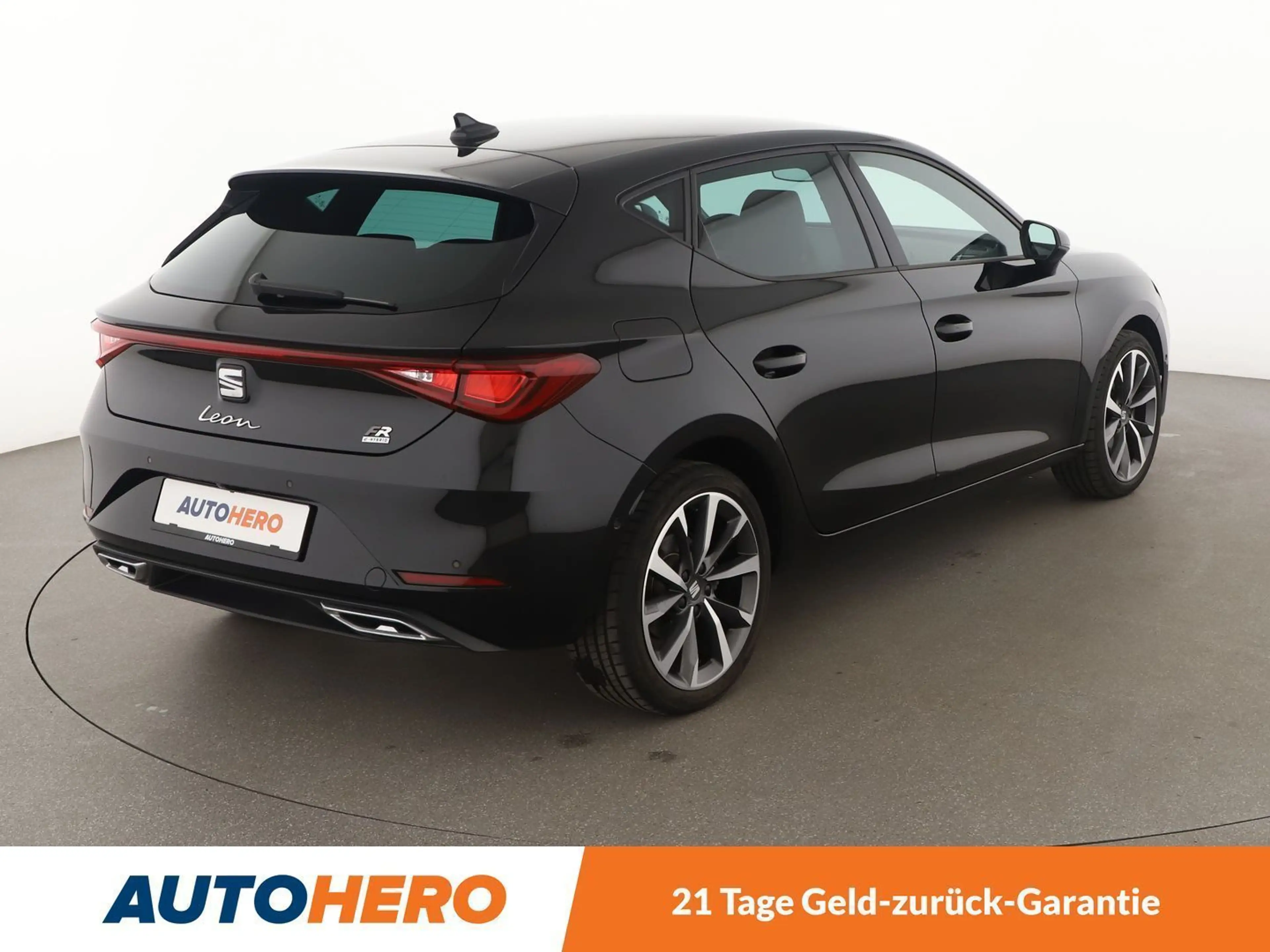 SEAT Leon e-Hybrid 1.4 TSI e-HYBRID FR Aut.*NAVI*LED*PLA*CAM* — photo 6