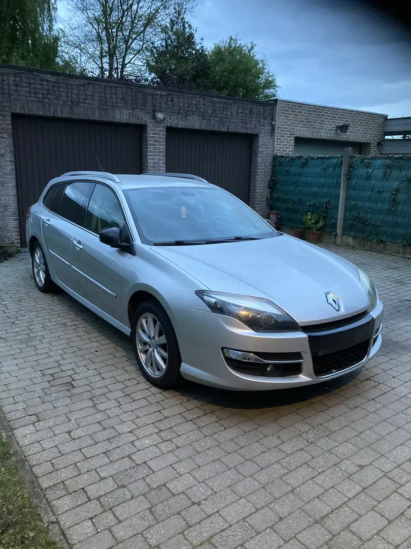 Renault Laguna Grandtour dCi 131 pk FAP Bose - 1