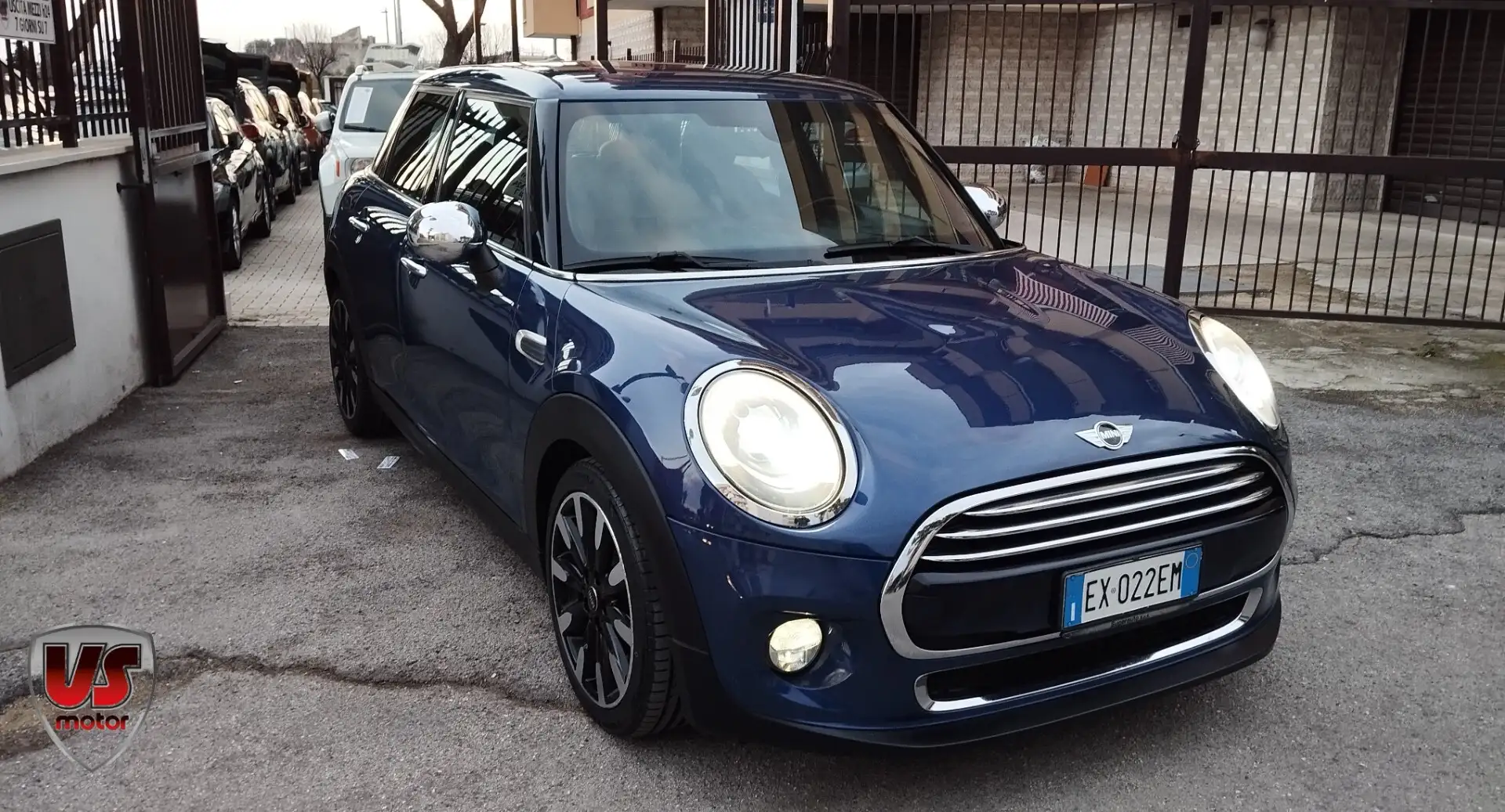 MINI 1.5 Cooper D Mavi - 1