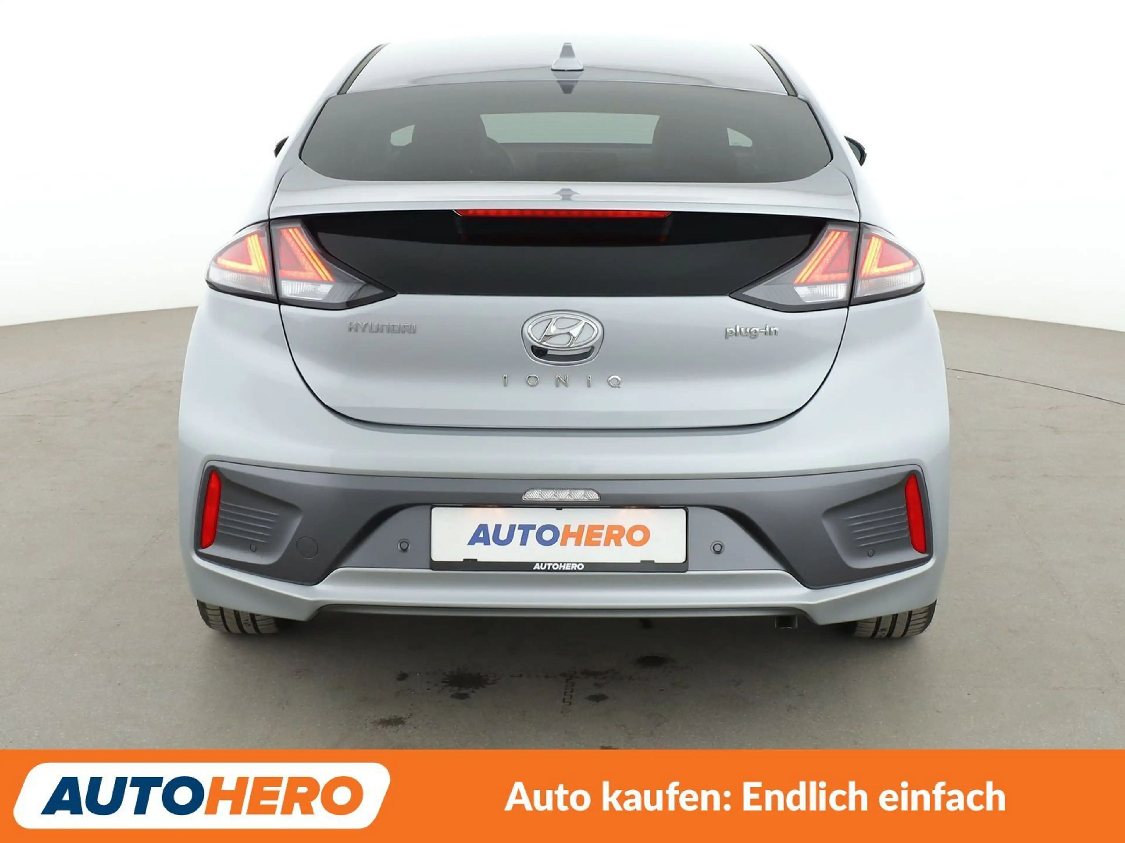 Hyundai IONIQ 1.6 Plug-in Hybrid Prime Aut. *ACC*CAM*MEMORY* — photo 5