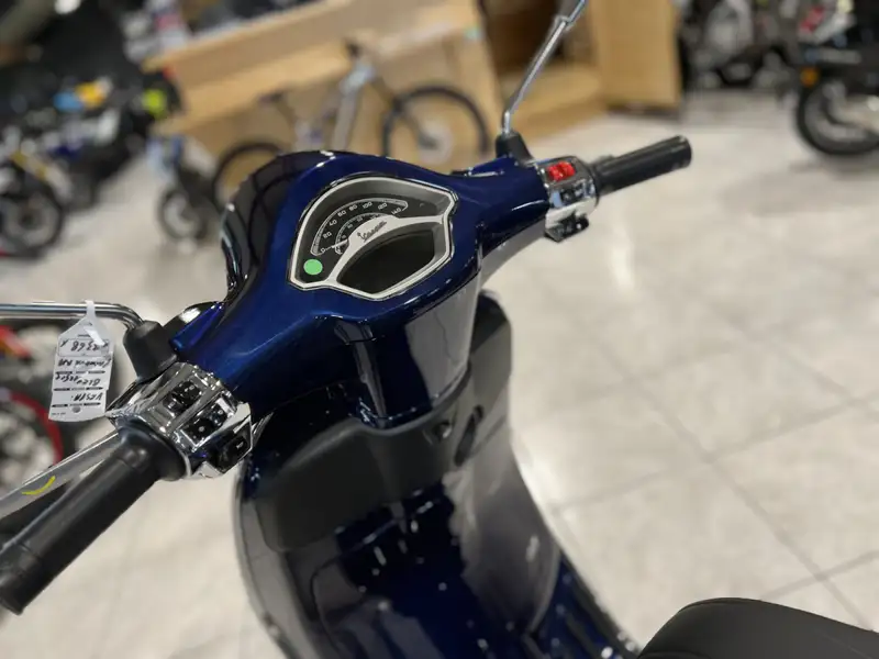 Vespa Primavera 125 - foto 6