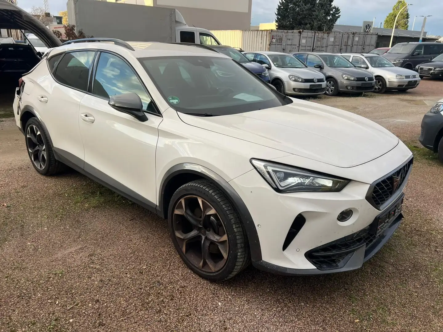 CUPRA Formentor VZ 4Drive LED Kamera Assistenten Weiß - 1